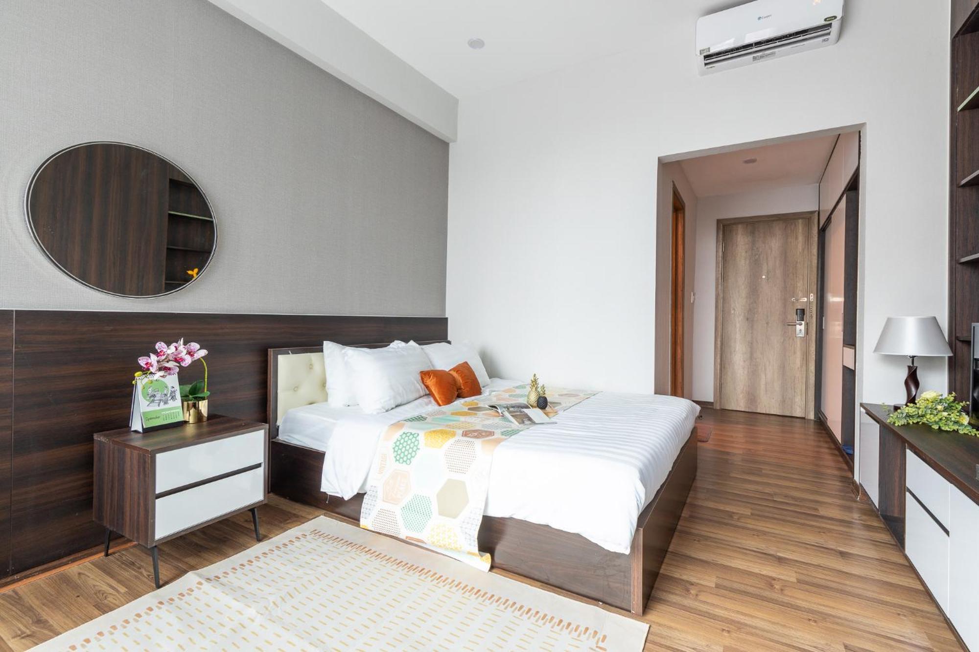 Aurora Grand Hotel 4*