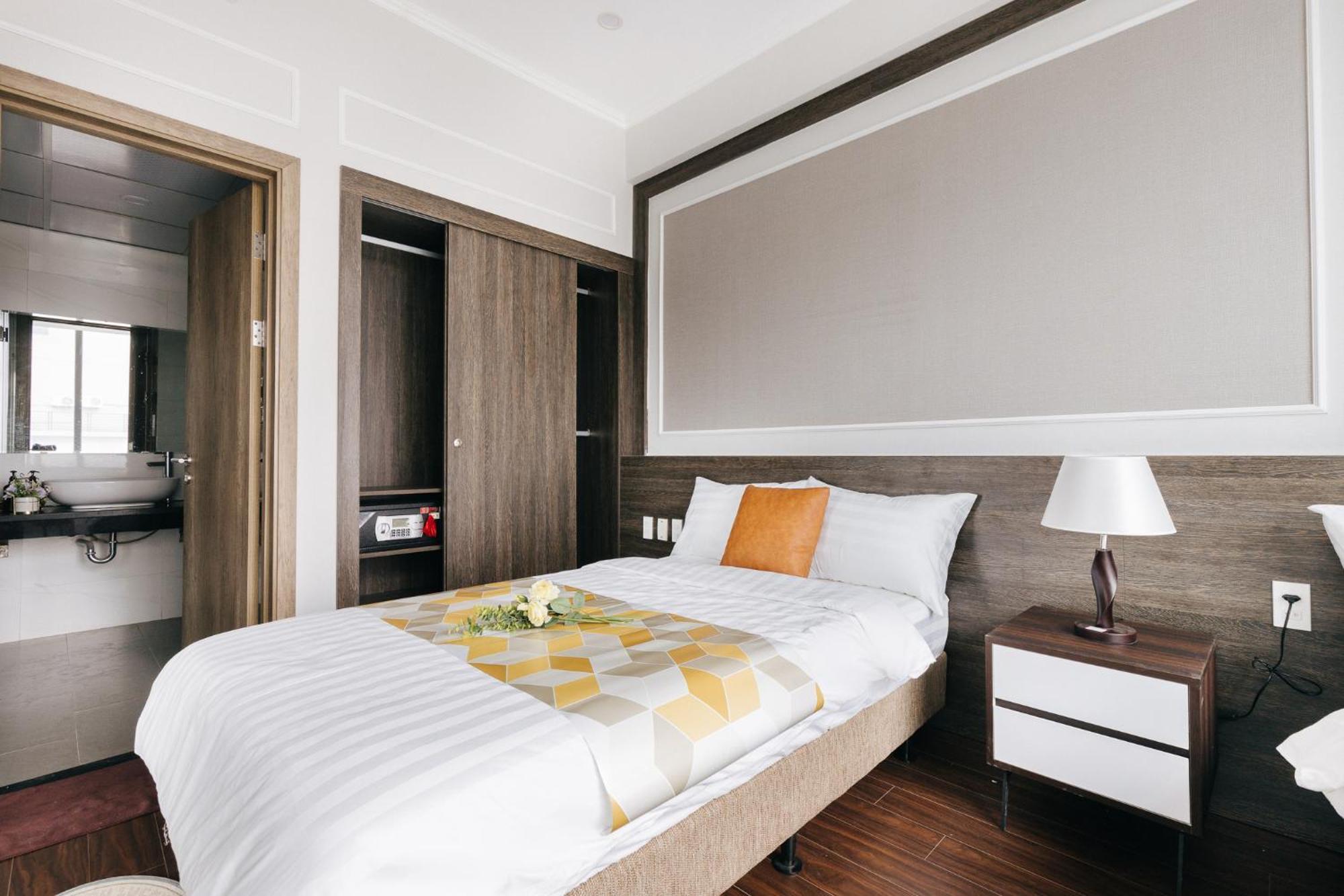 Aurora Grand Hotel