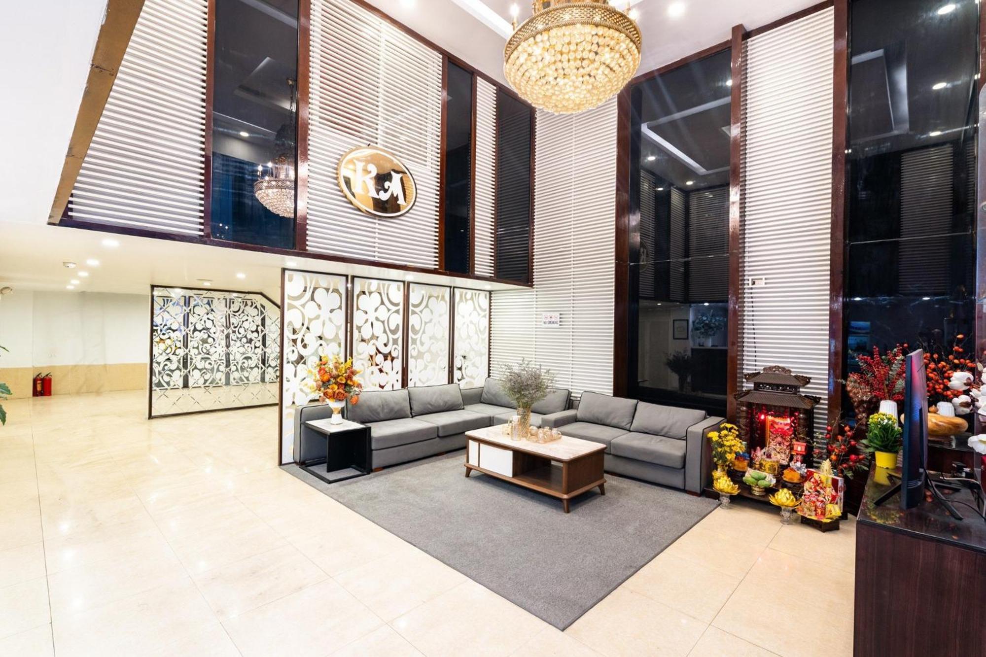 Kieu Anh - 81 Trung Kinh - By Bay Luxury *
