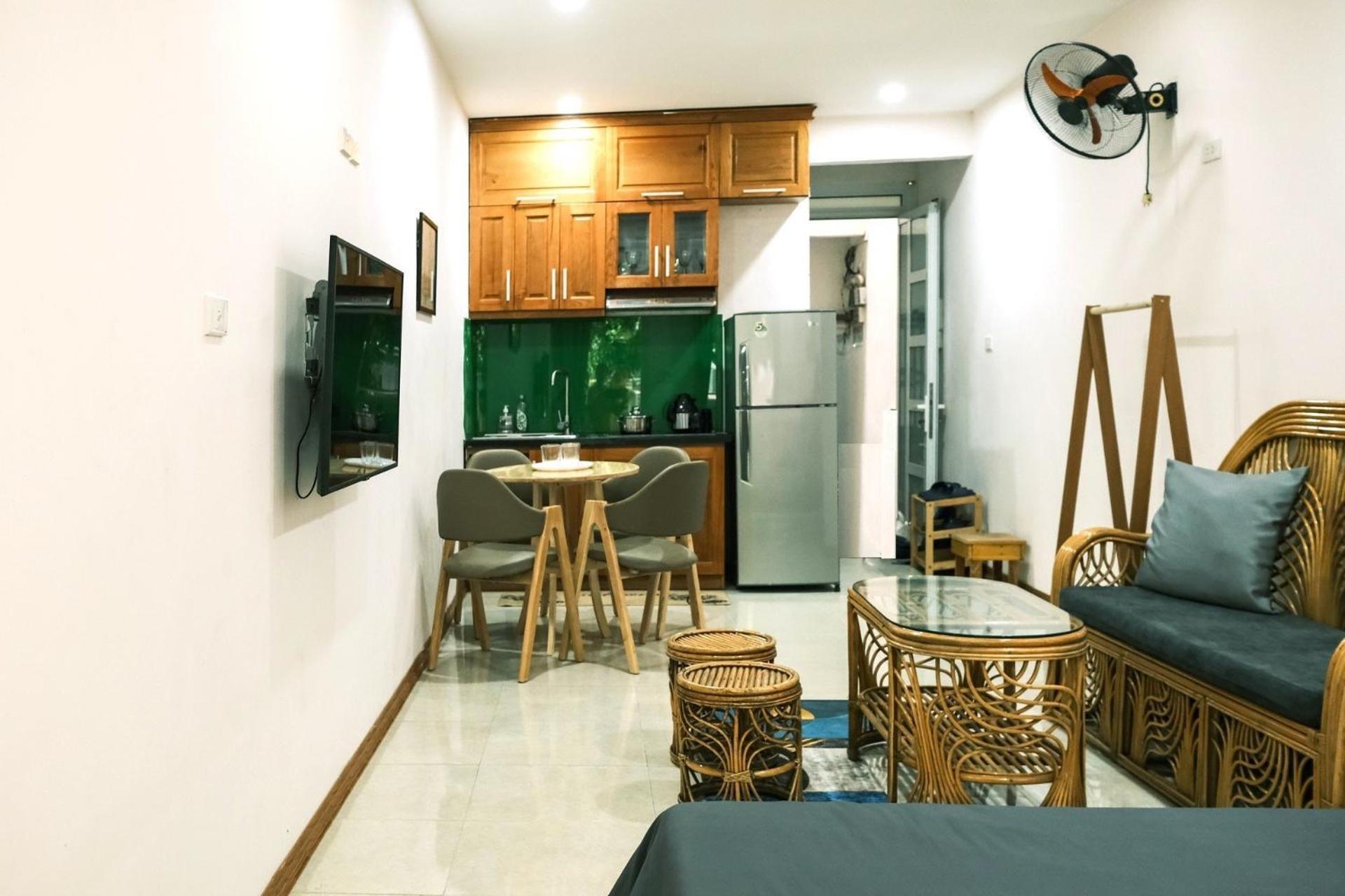 Guest house Entire House In Beer Street *