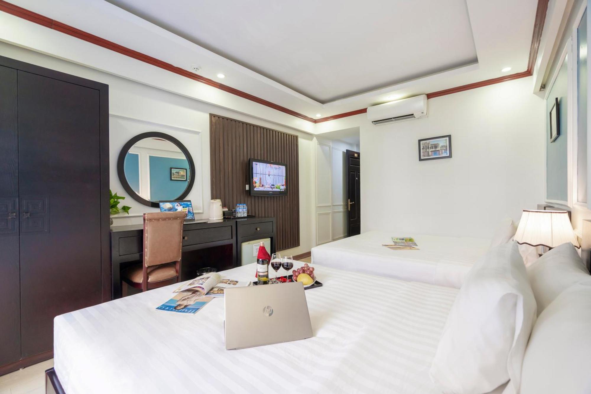 Paradise & Travel Hanoi