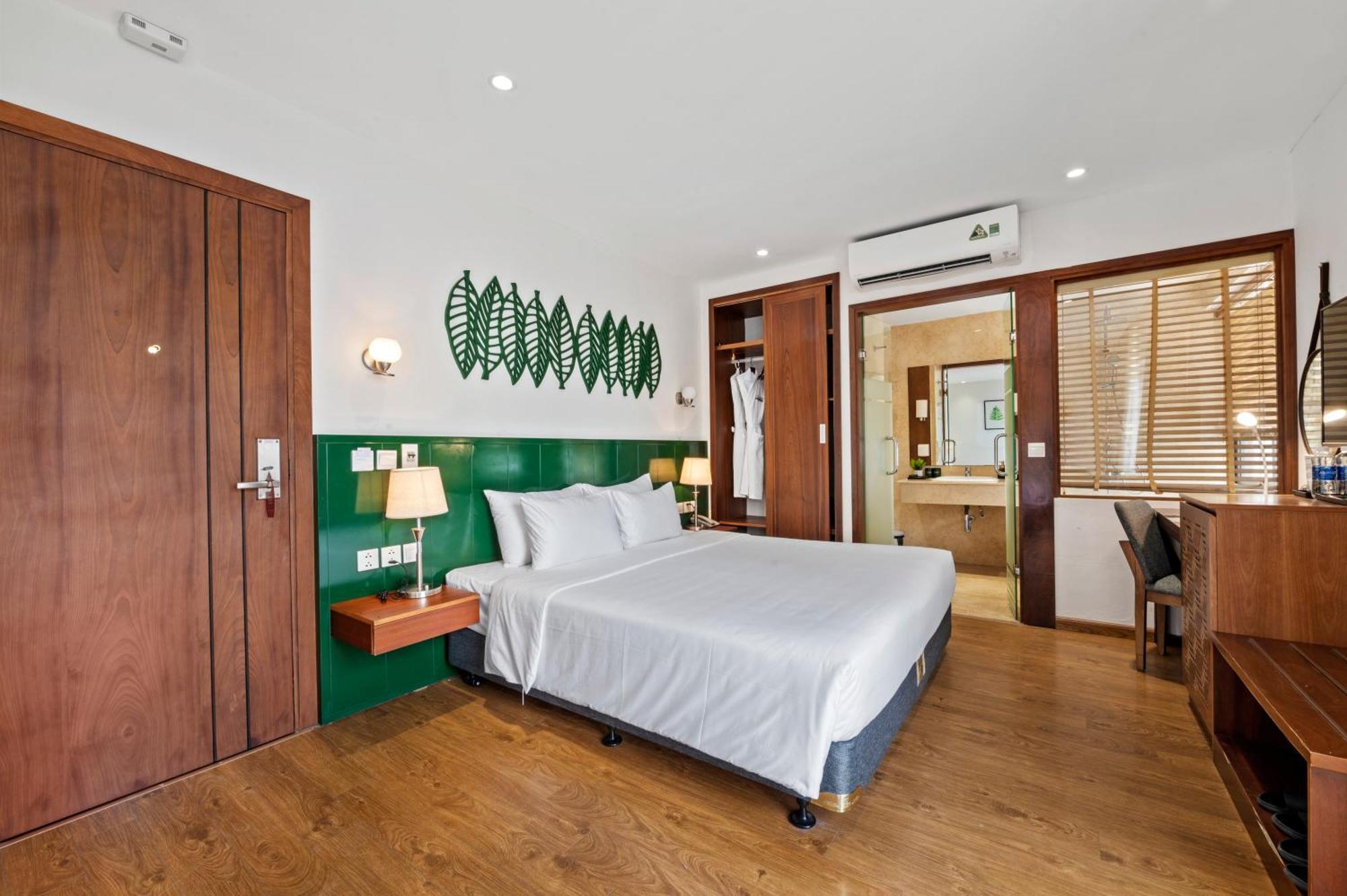 Classic Hotel 3*