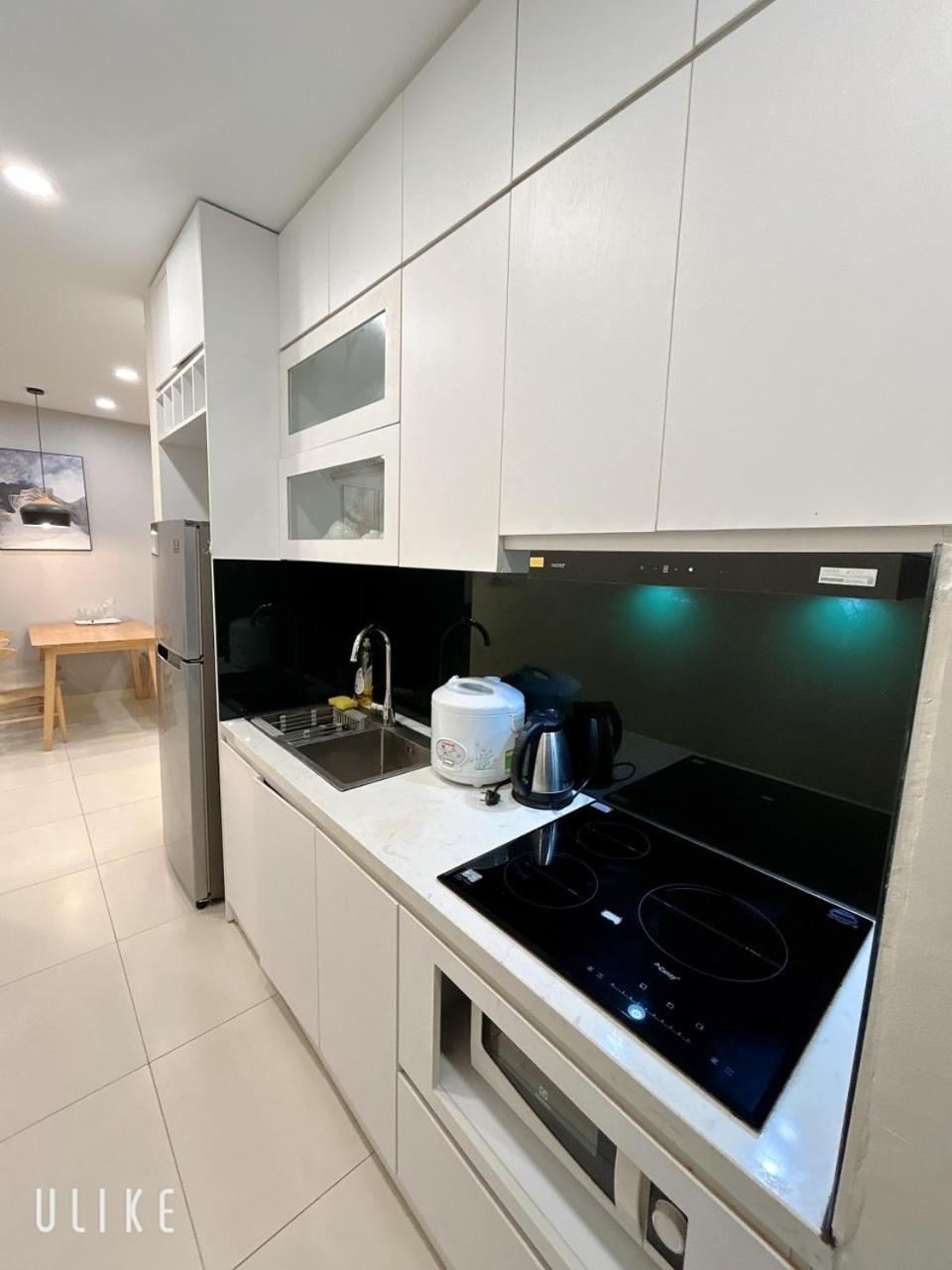 Free Airport Pick-up Flc Pham Hung 2br * Hanoi