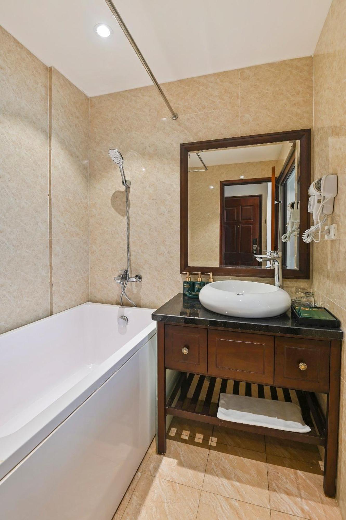 Hotel Sunny 22land 2 4*