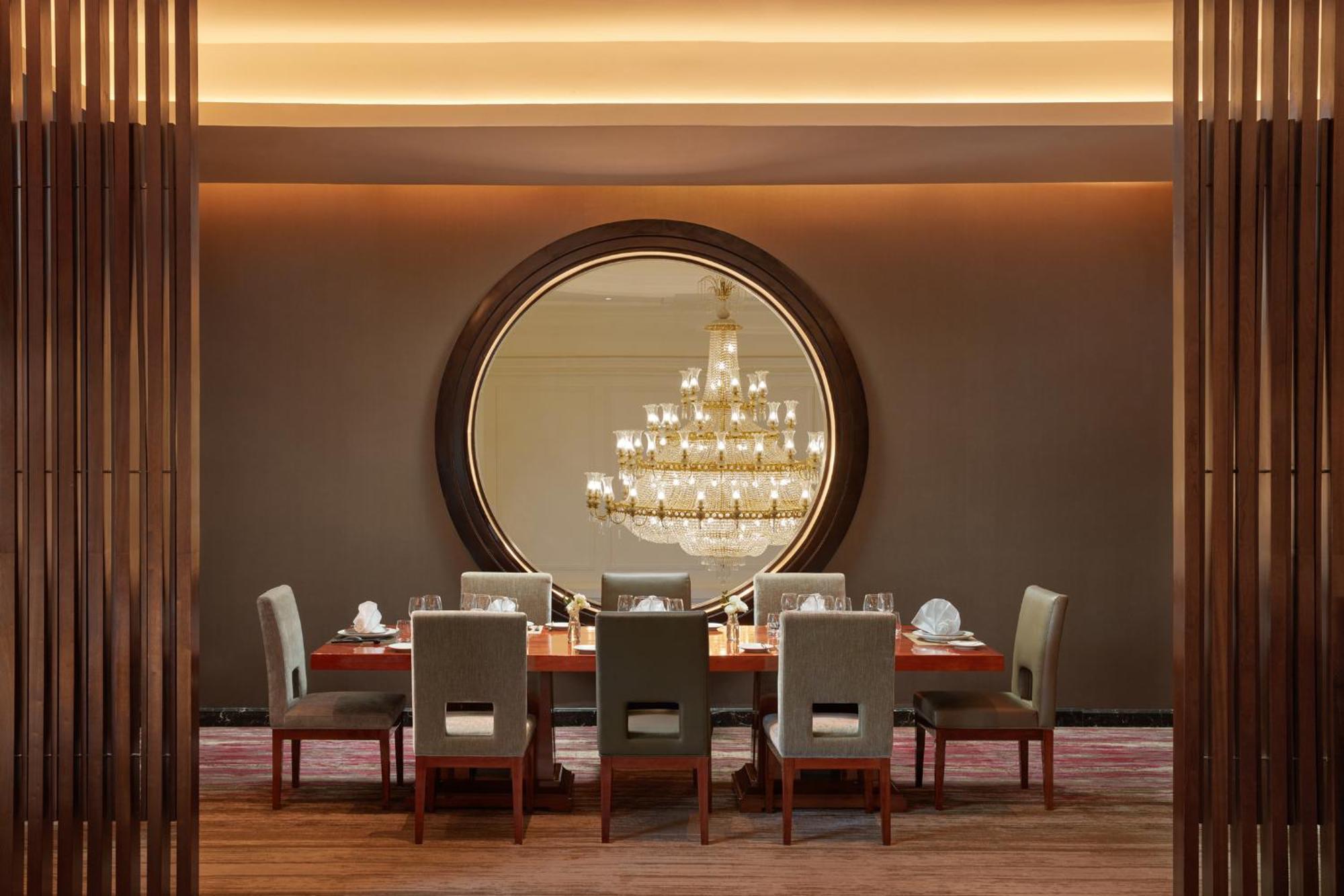 Moevenpick Centre Hotel
