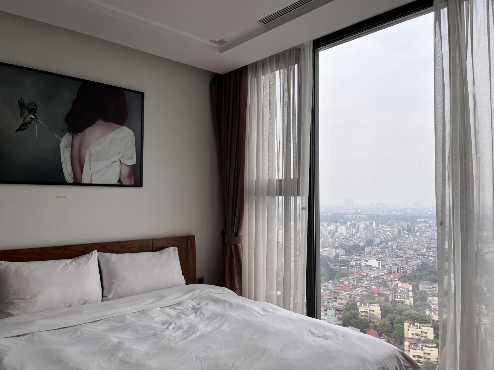 Vinhomes Metropolis Luxury 2 Br Hanoi
