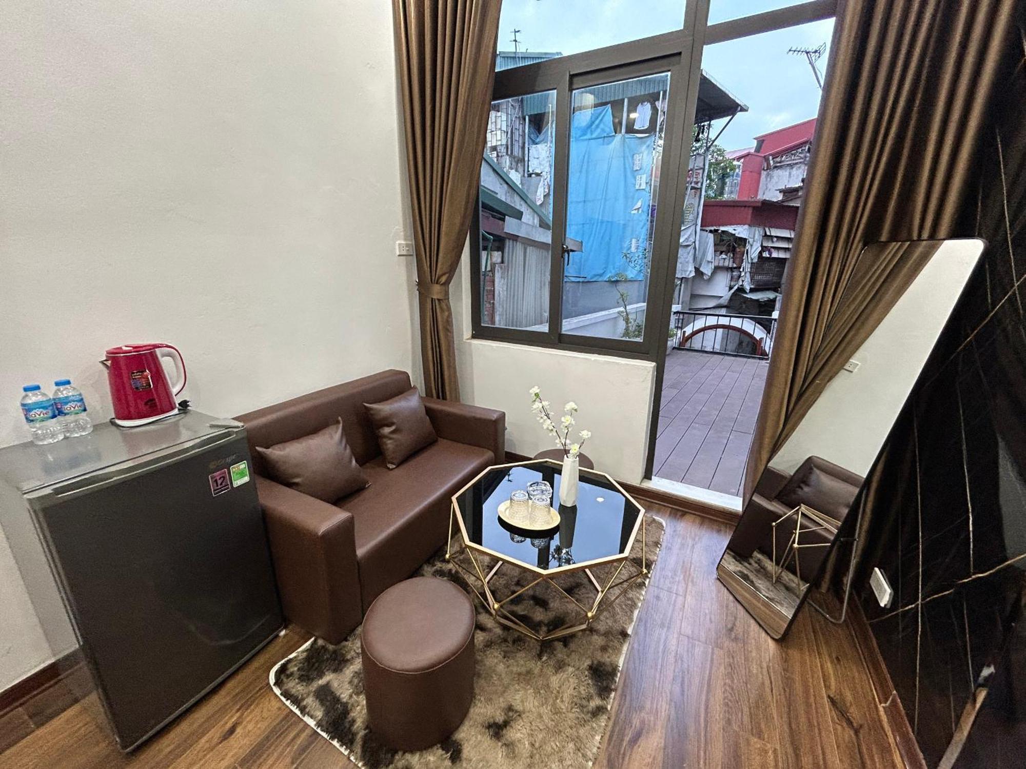 Apartment Sweet - To Hoang *