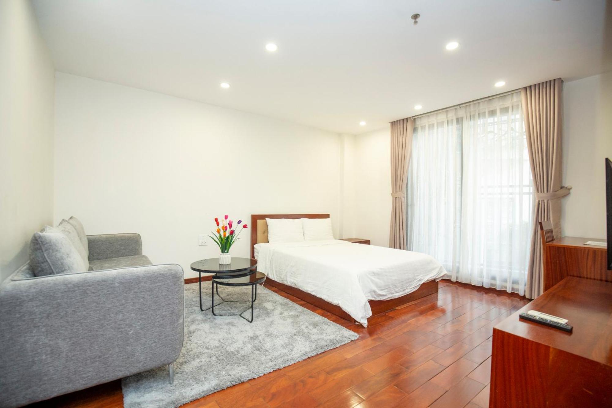 Apartment Sumitomo 10 Apartment- No 66 Lane 12 Dao Tan Street *