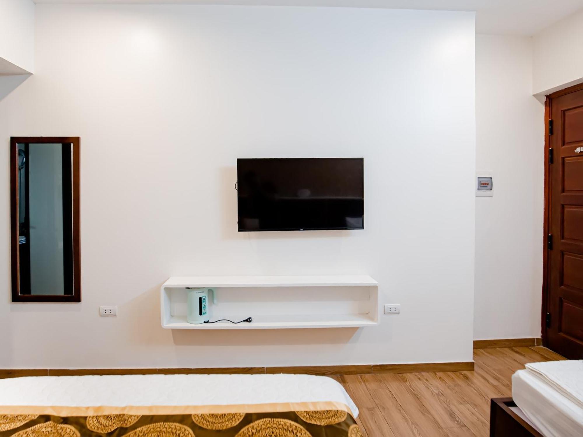 Phuong Nam Luxury Hotel Long Bien Apartment Hanoi