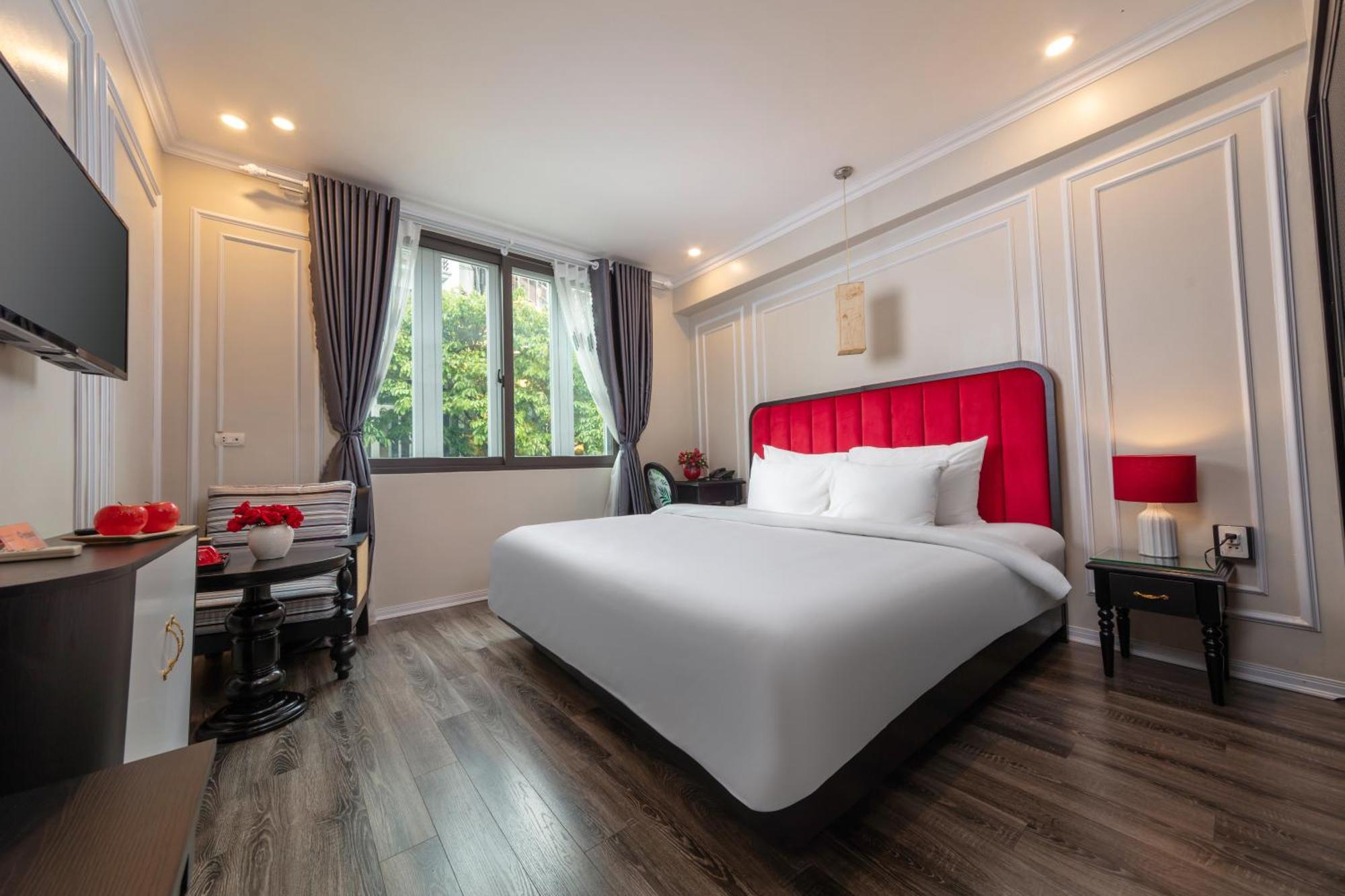 Hotel Omina & Travel Hanoi