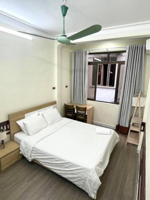 Nhà nghỉ An's Phung Hung 3 Bedrooms *