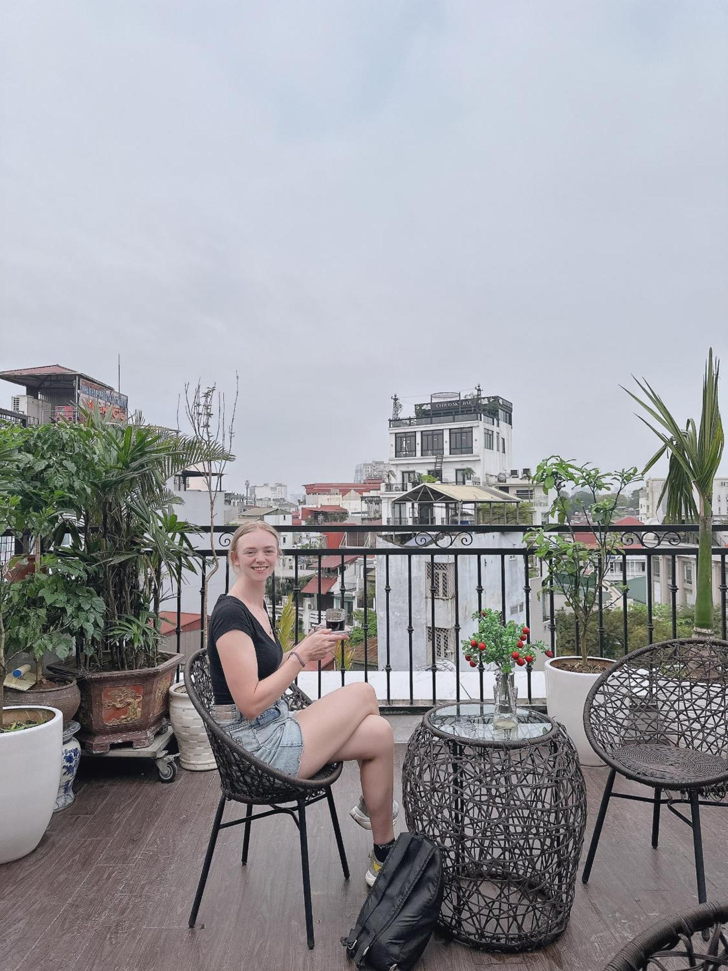 Golden Rose Premium Hà Nội