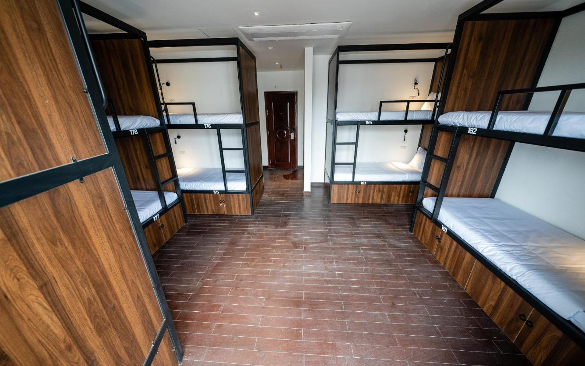 Mad Monkey Hostel
