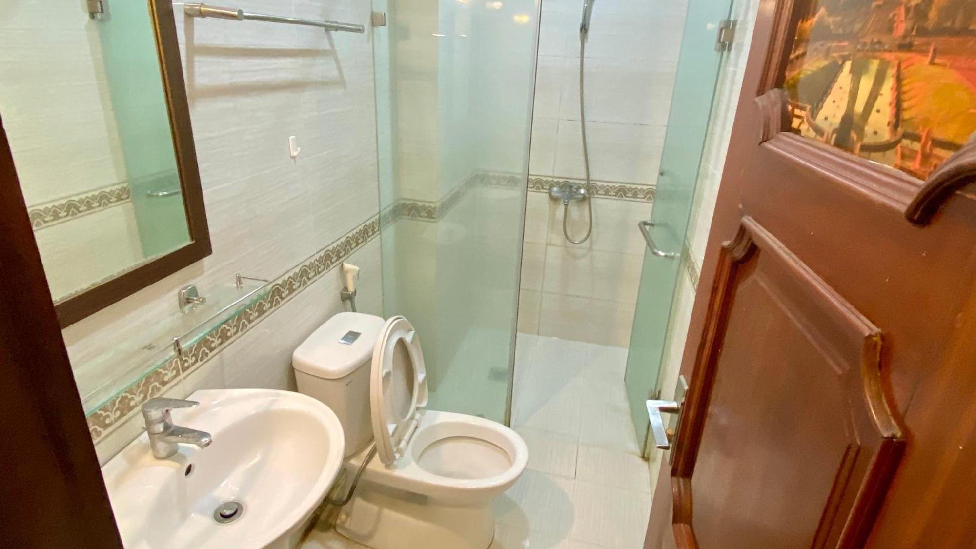 Aparthotel Era Dong Cac Hanoi