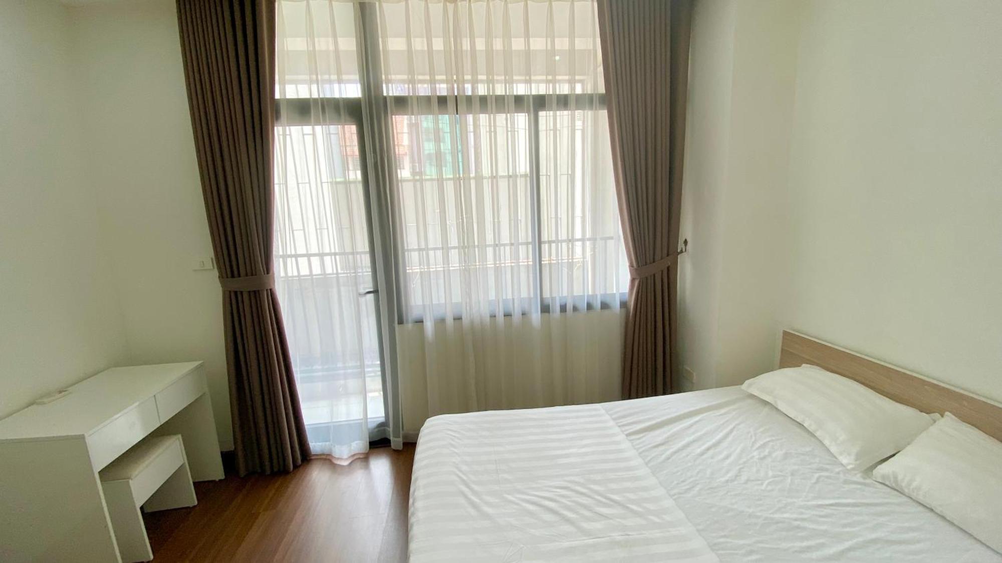 Era Dong Cac Aparthotel *