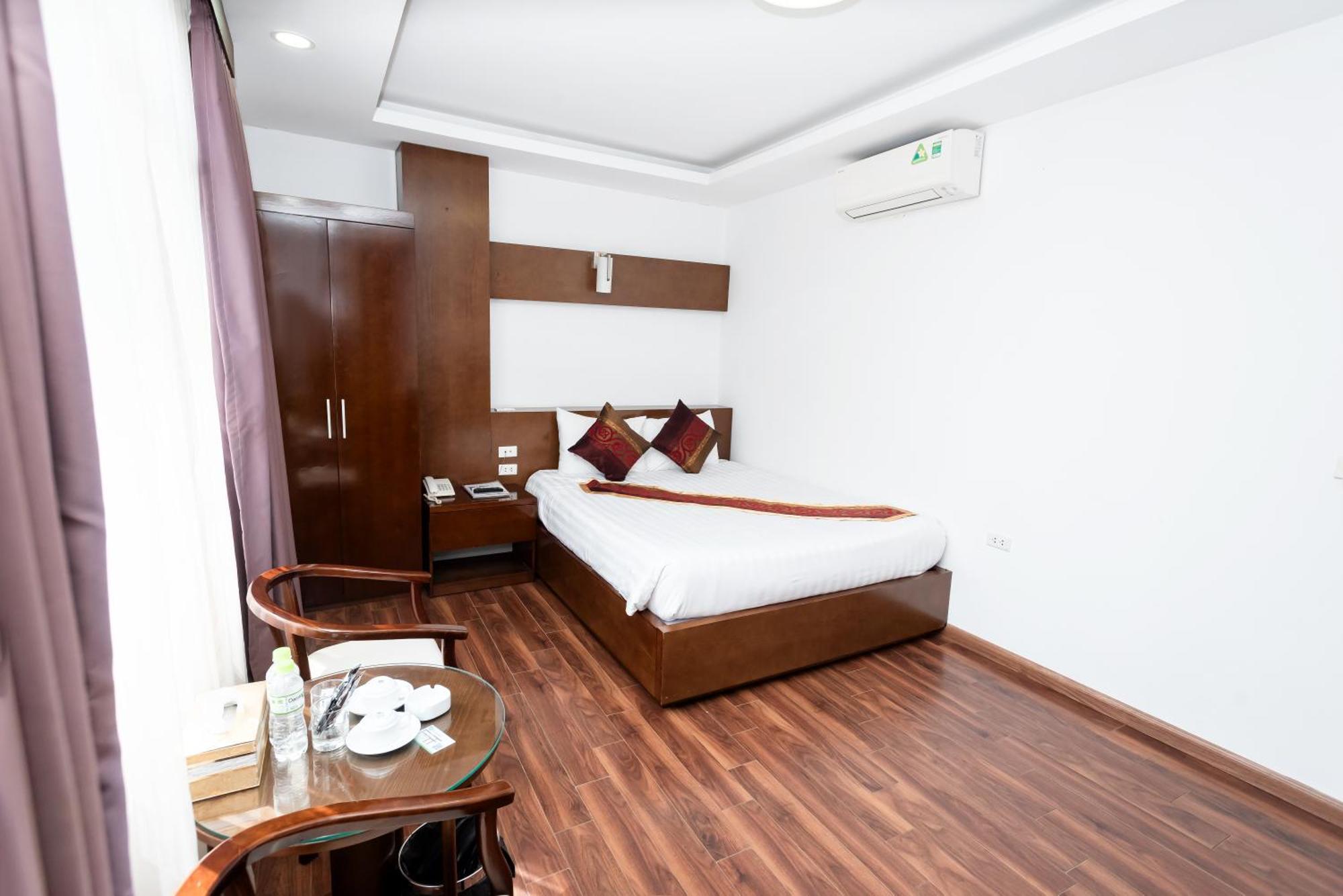 Hotel Khach San Rococo