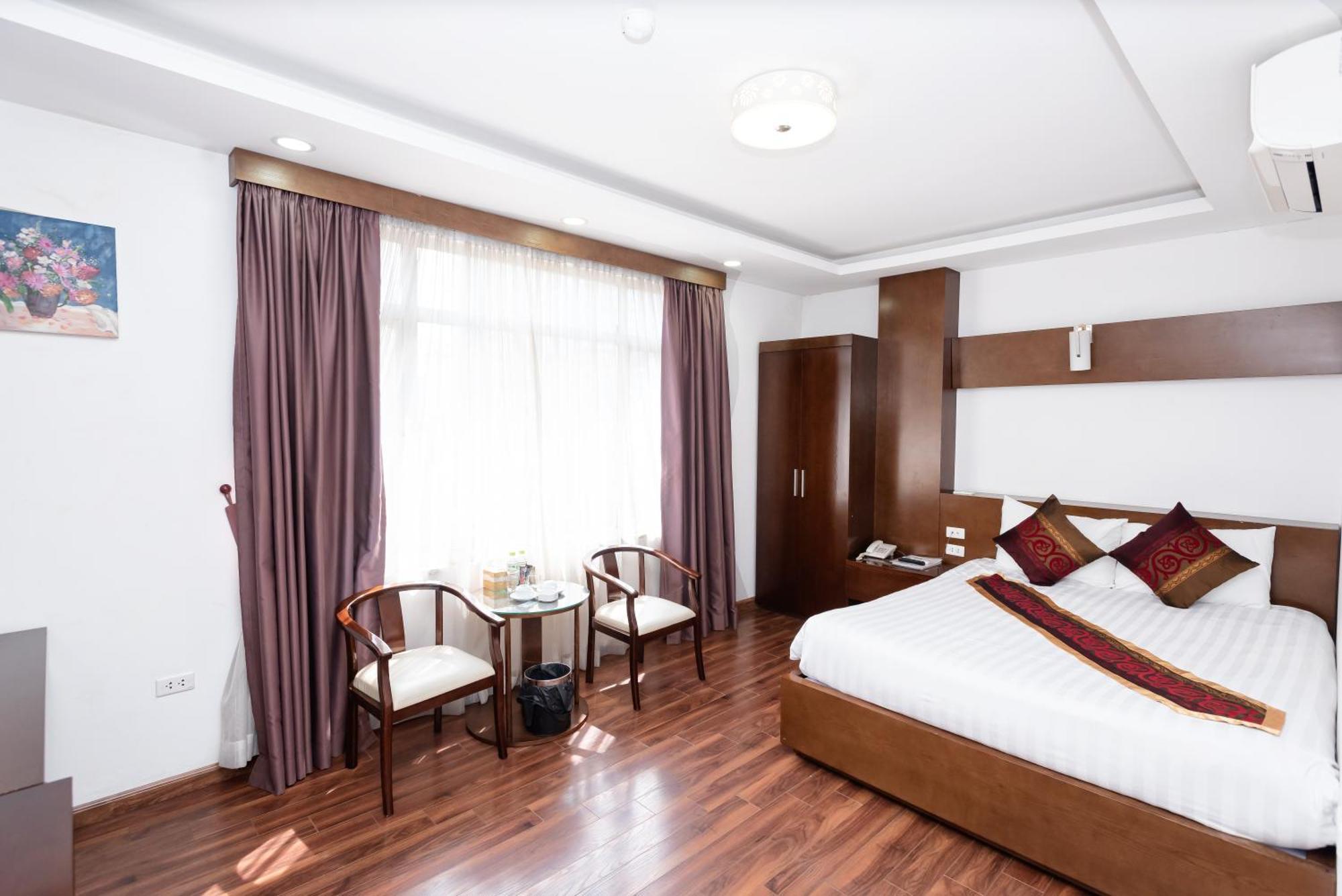 Hotel Khach San Rococo *