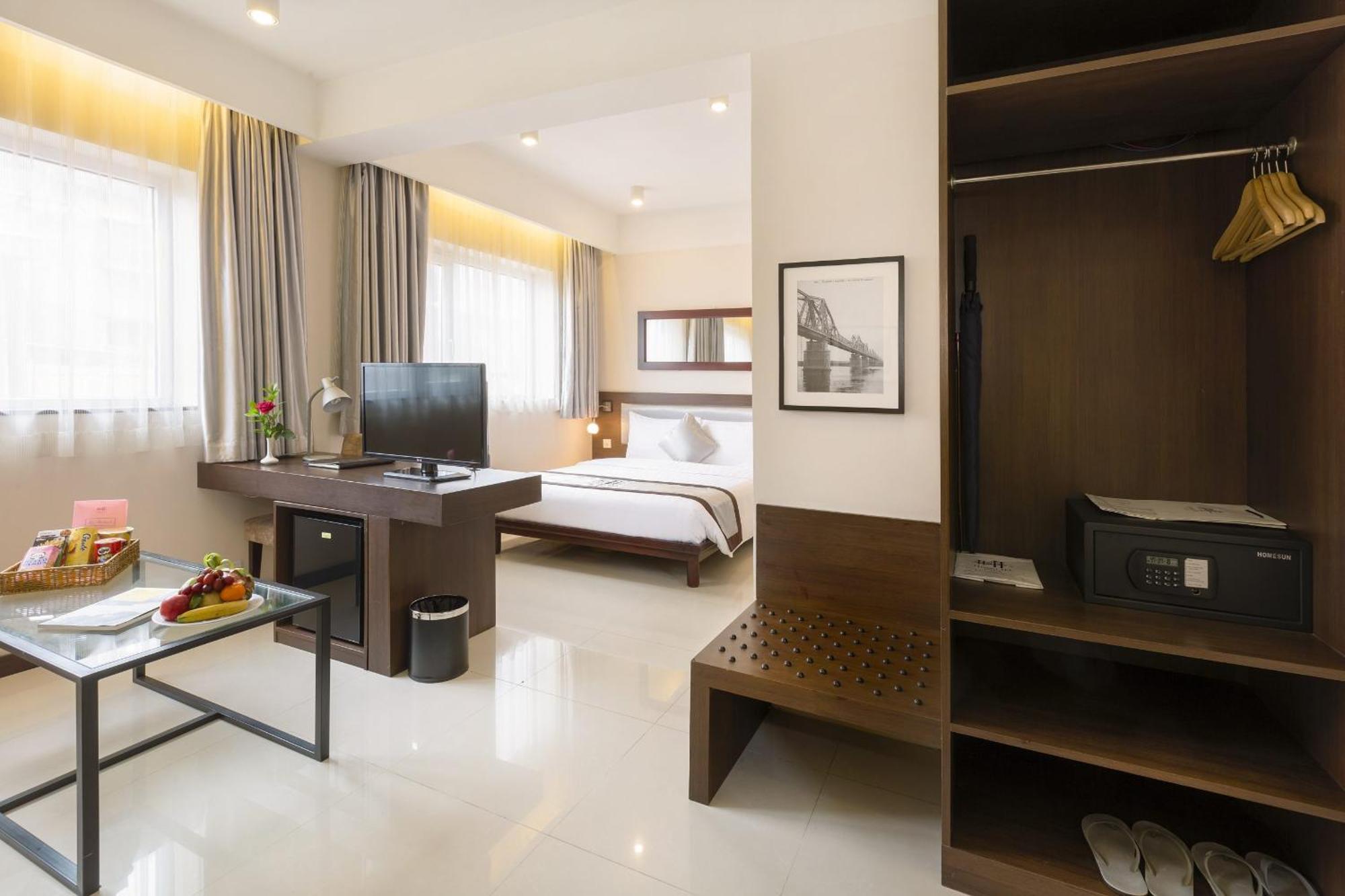 Hong Ha Hn - By Bay Luxury