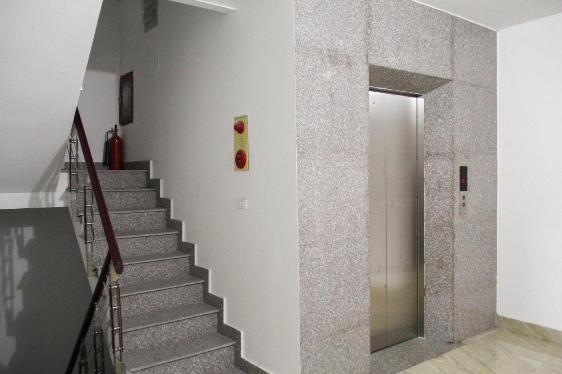 Nyt Giang Vo Apartment *