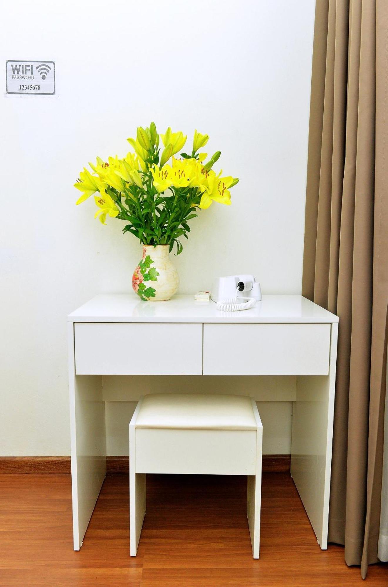 Era Dong Cac Aparthotel *