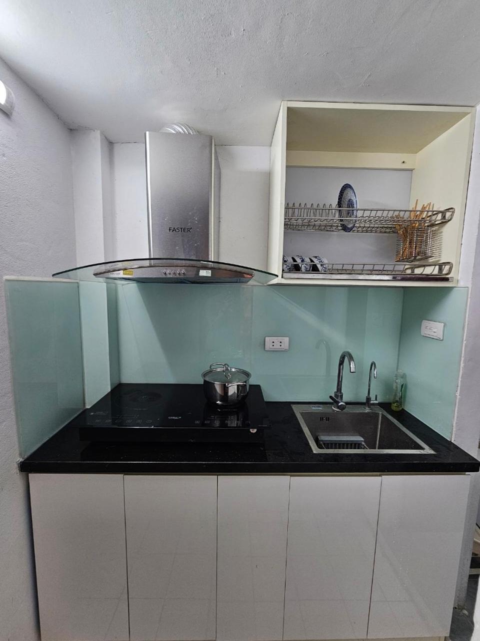 Sisan 60 Hang Bo, Hoan Kiem Guest house