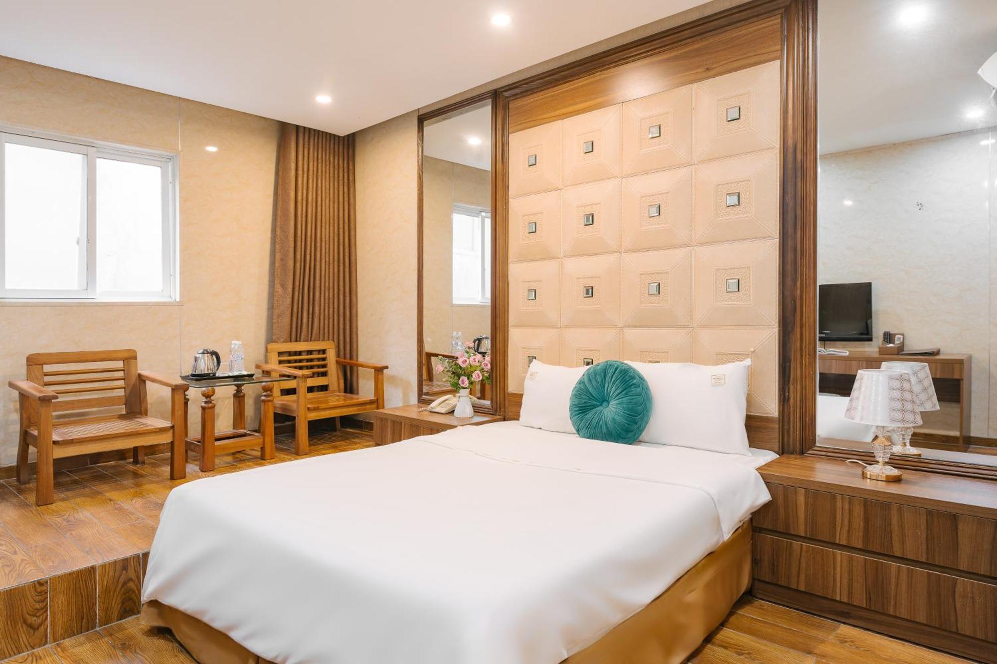 Hotel The Ky Moi And Spa - Ha Noi Center- Near Vincom Ba Trieu