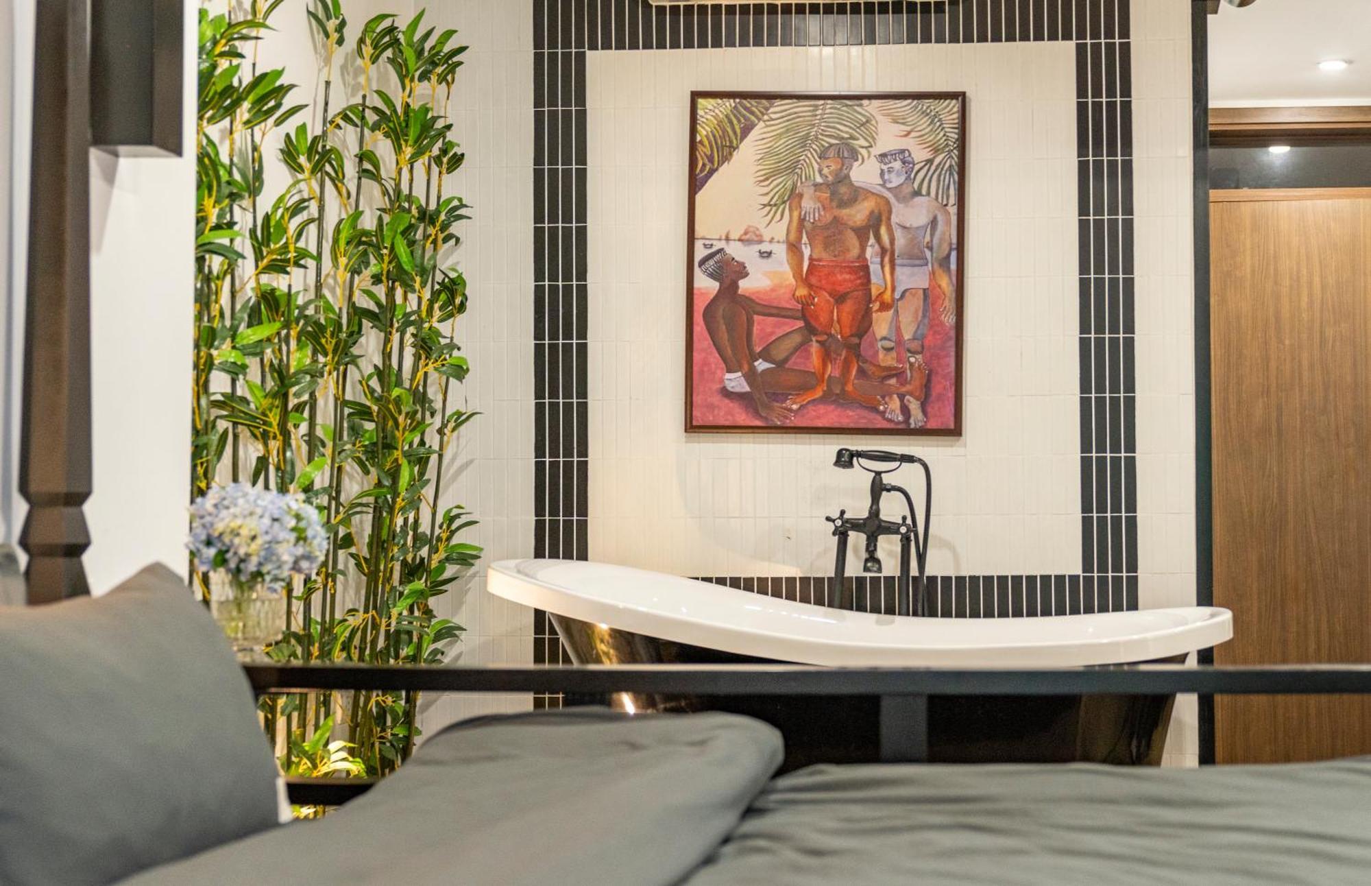 Le's Boutique In The Center Old Quarter Bed & Breakfast Hanoi