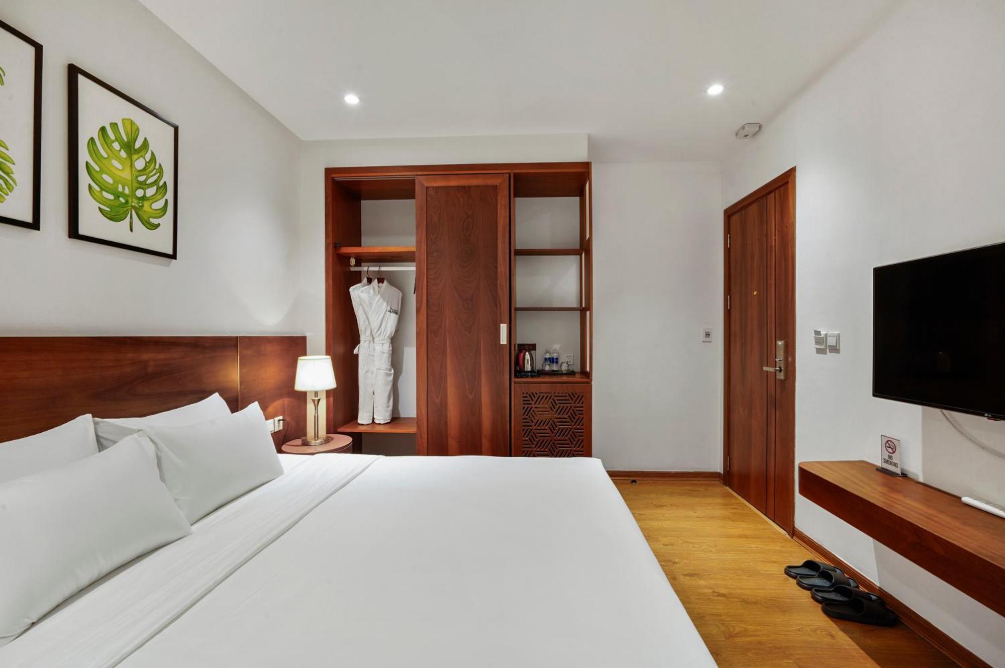 22land Classic Hotel 3*