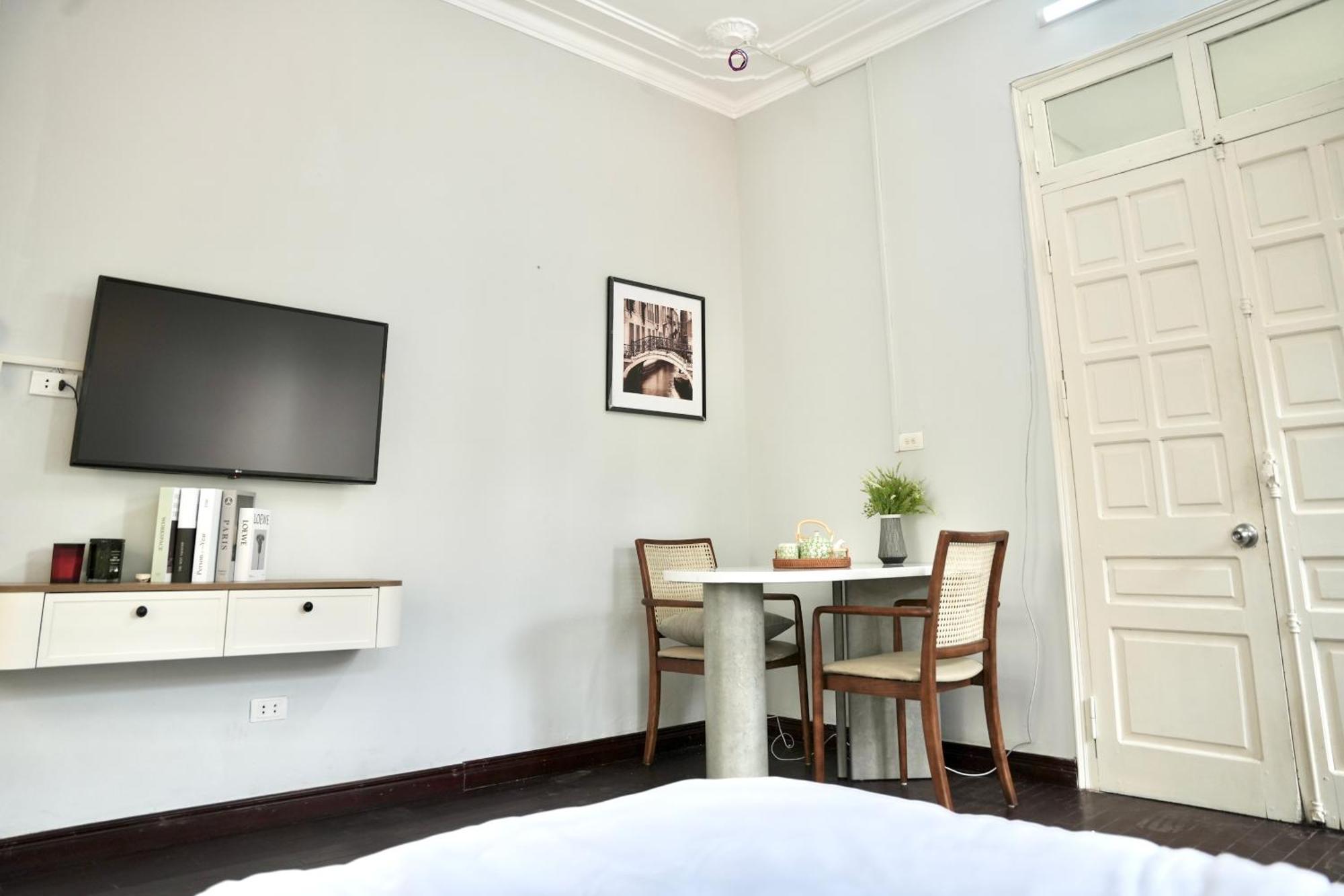 Annam Westlake Charm-brandnew-cozy Comfort-bathtub Apartment