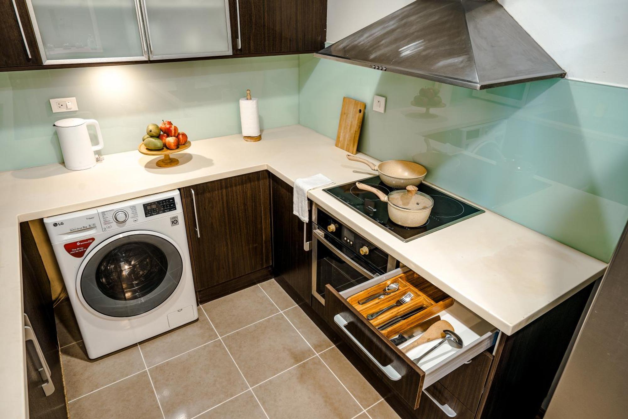 Wecozy Pacific - Spacious Apartment, Train Station Side Apartment *