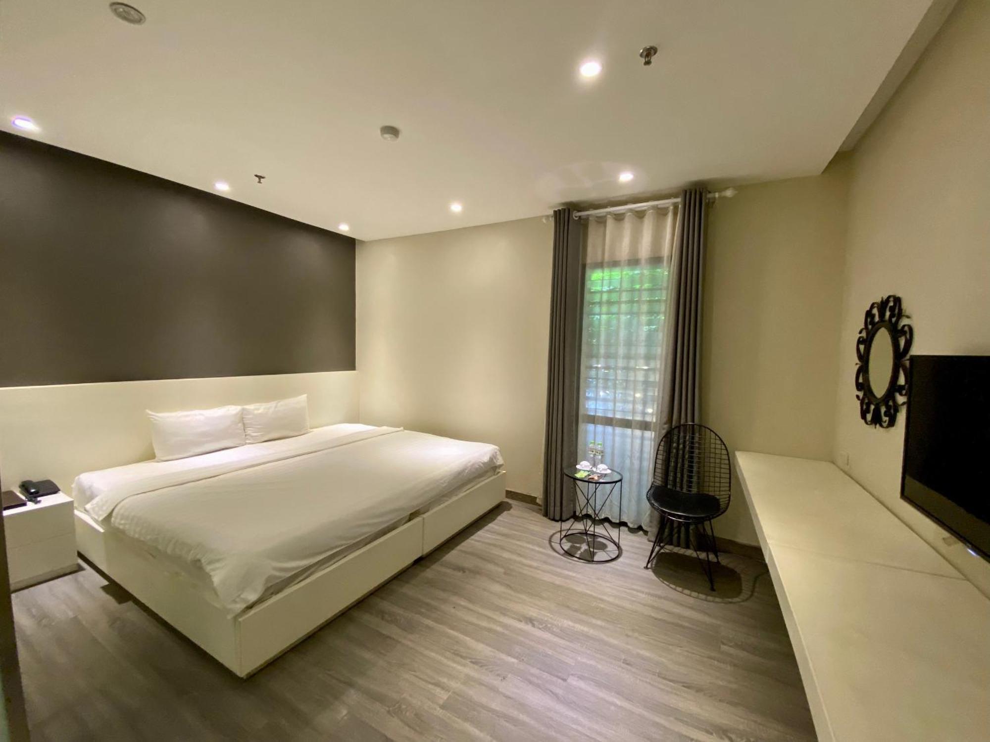 Ping Luxury