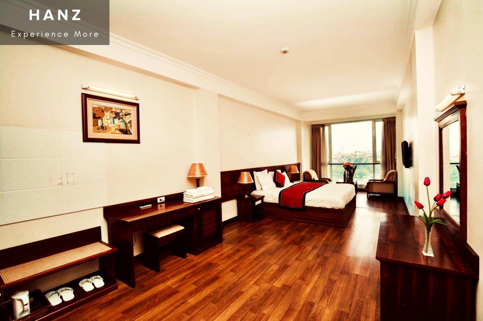 Hanz Regal Hotel