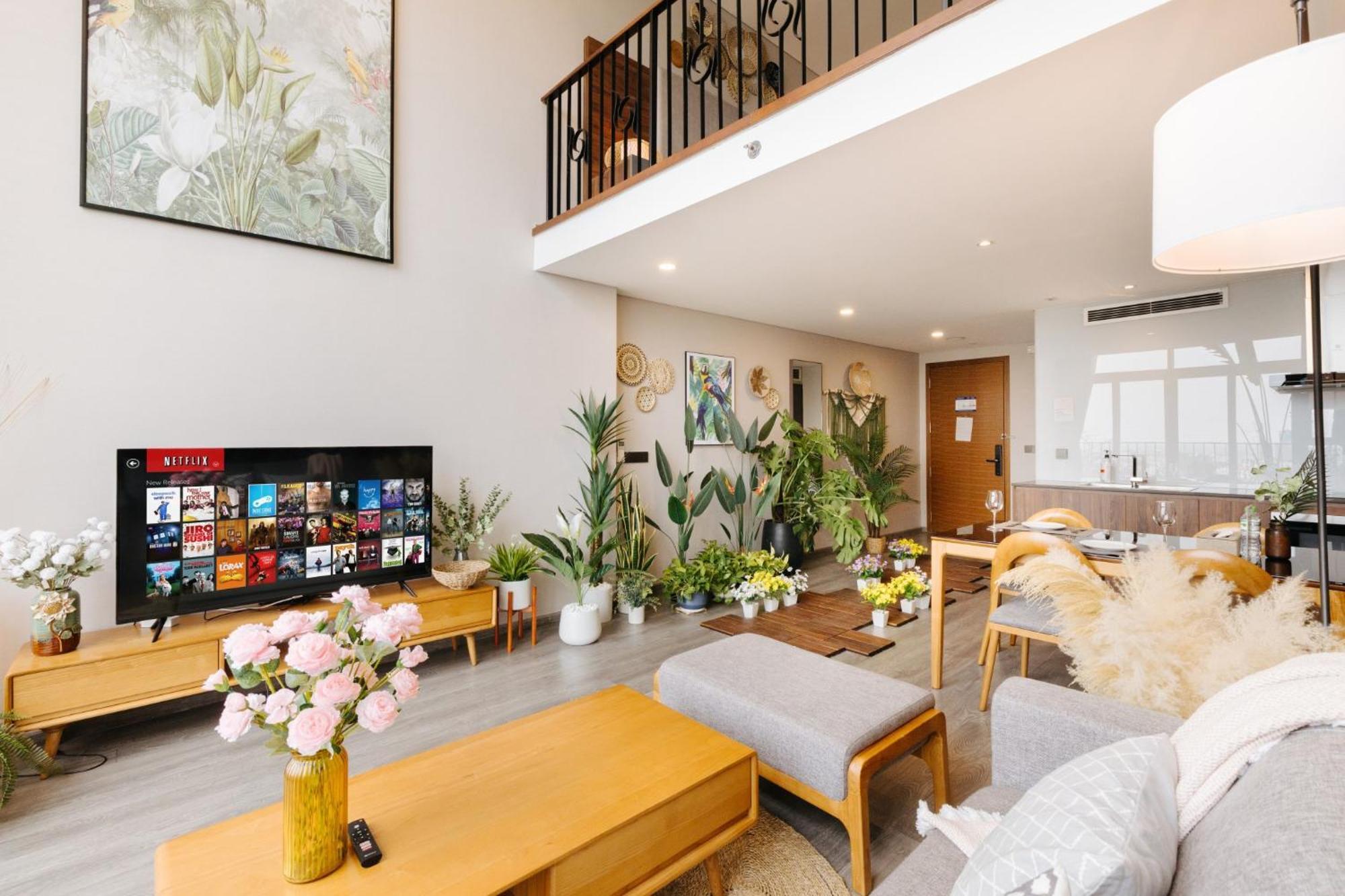 Muse Pentstudio West * Hanoi