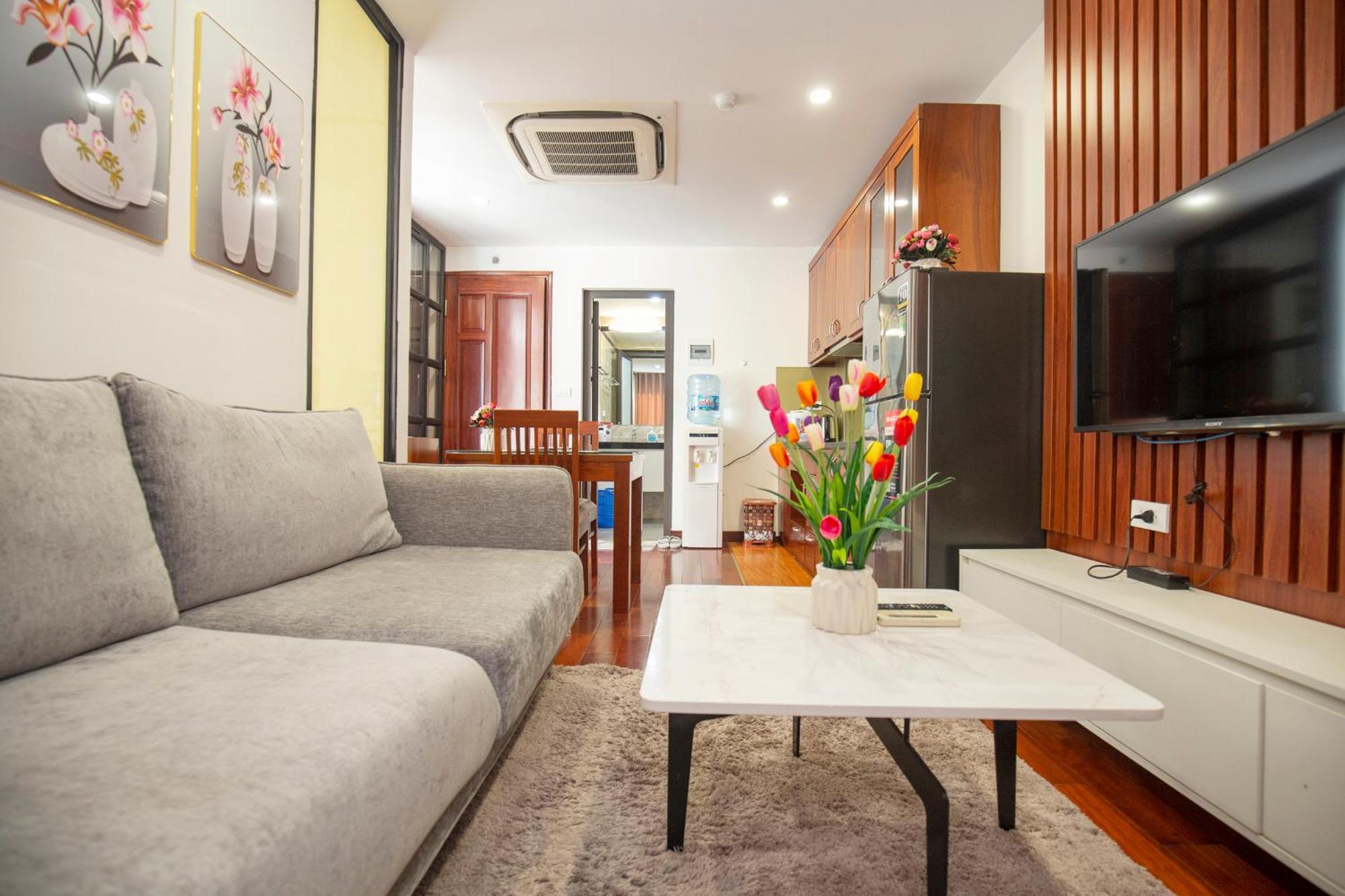 Sumitomo 10 Apartment- No 66 Lane 12 Dao Tan Street * Hanoi