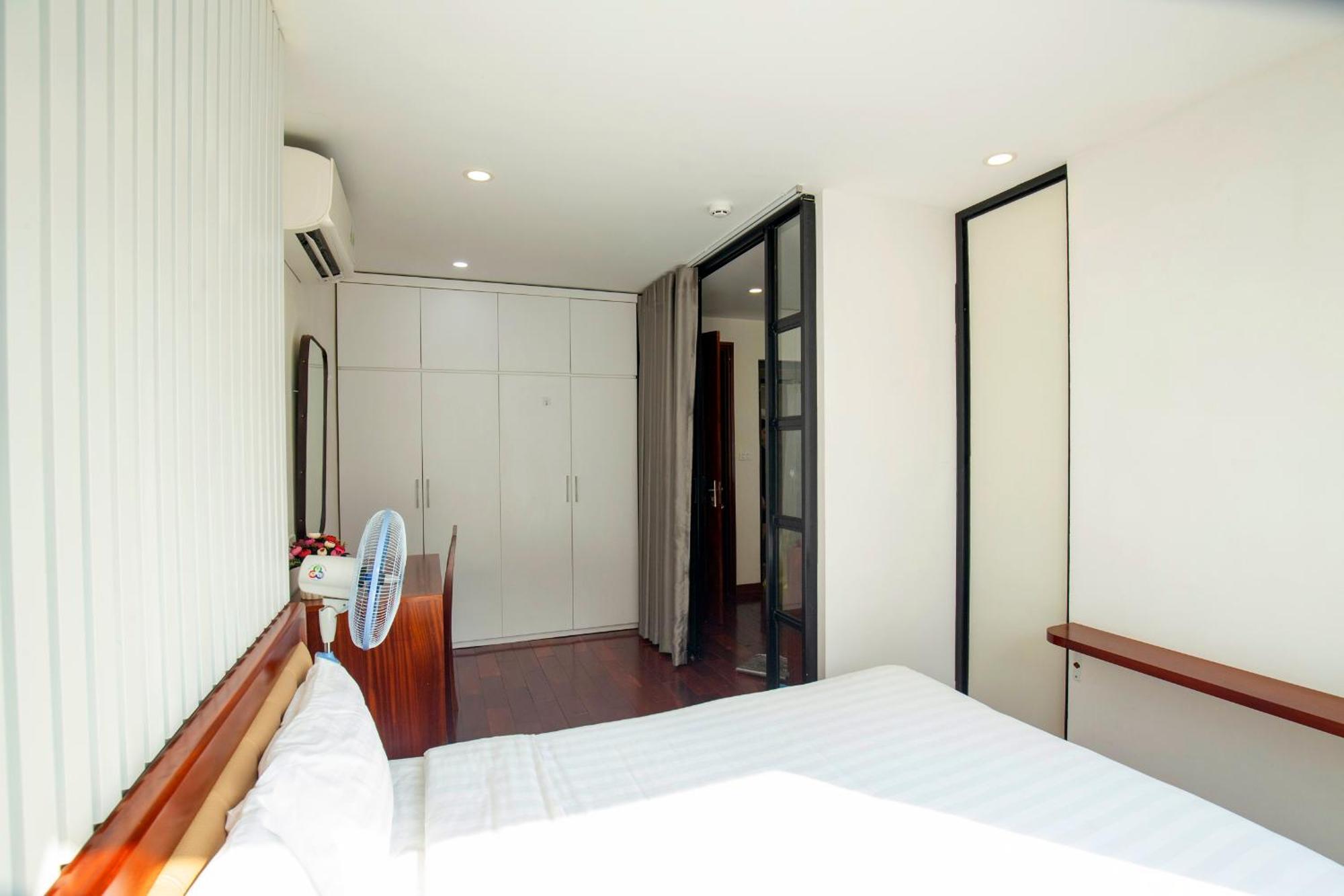 Apartment Sumitomo 10 Apartment- No 66 Lane 12 Dao Tan Street Hanoi