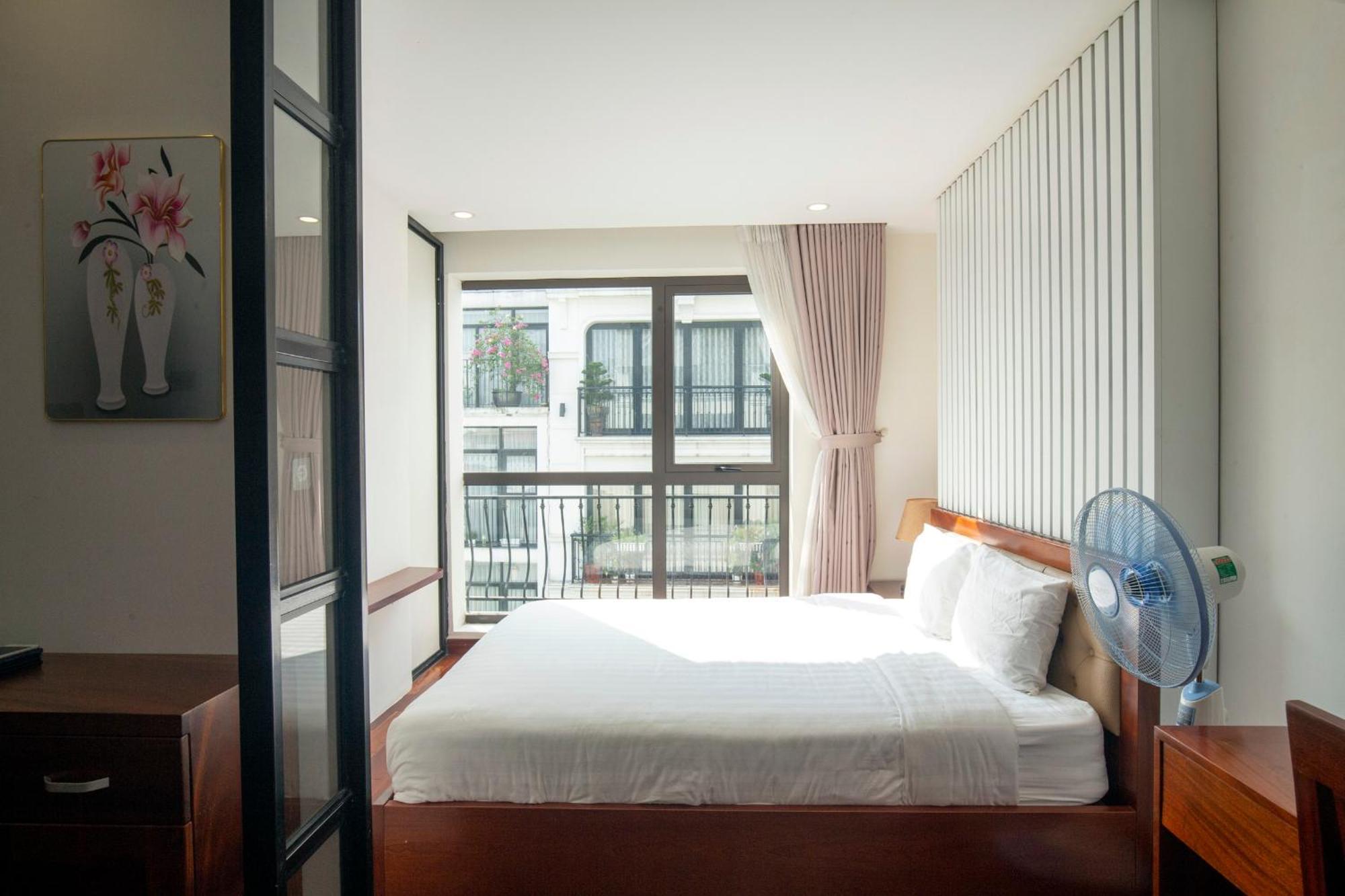 Sumitomo 10 Apartment- No 66 Lane 12 Dao Tan Street *