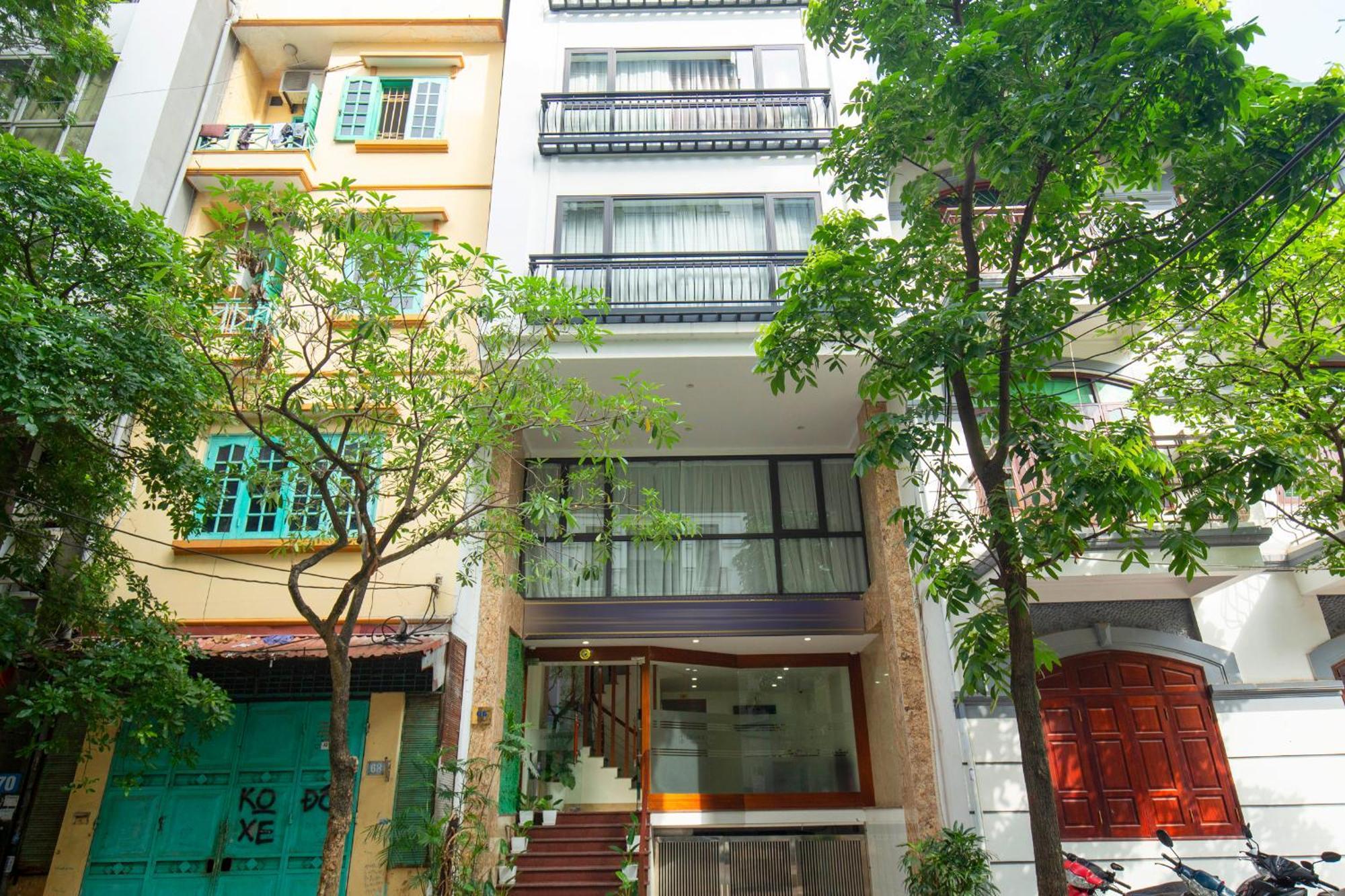 Sumitomo 10 Apartment- No 66 Lane 12 Dao Tan Street * Hanoi