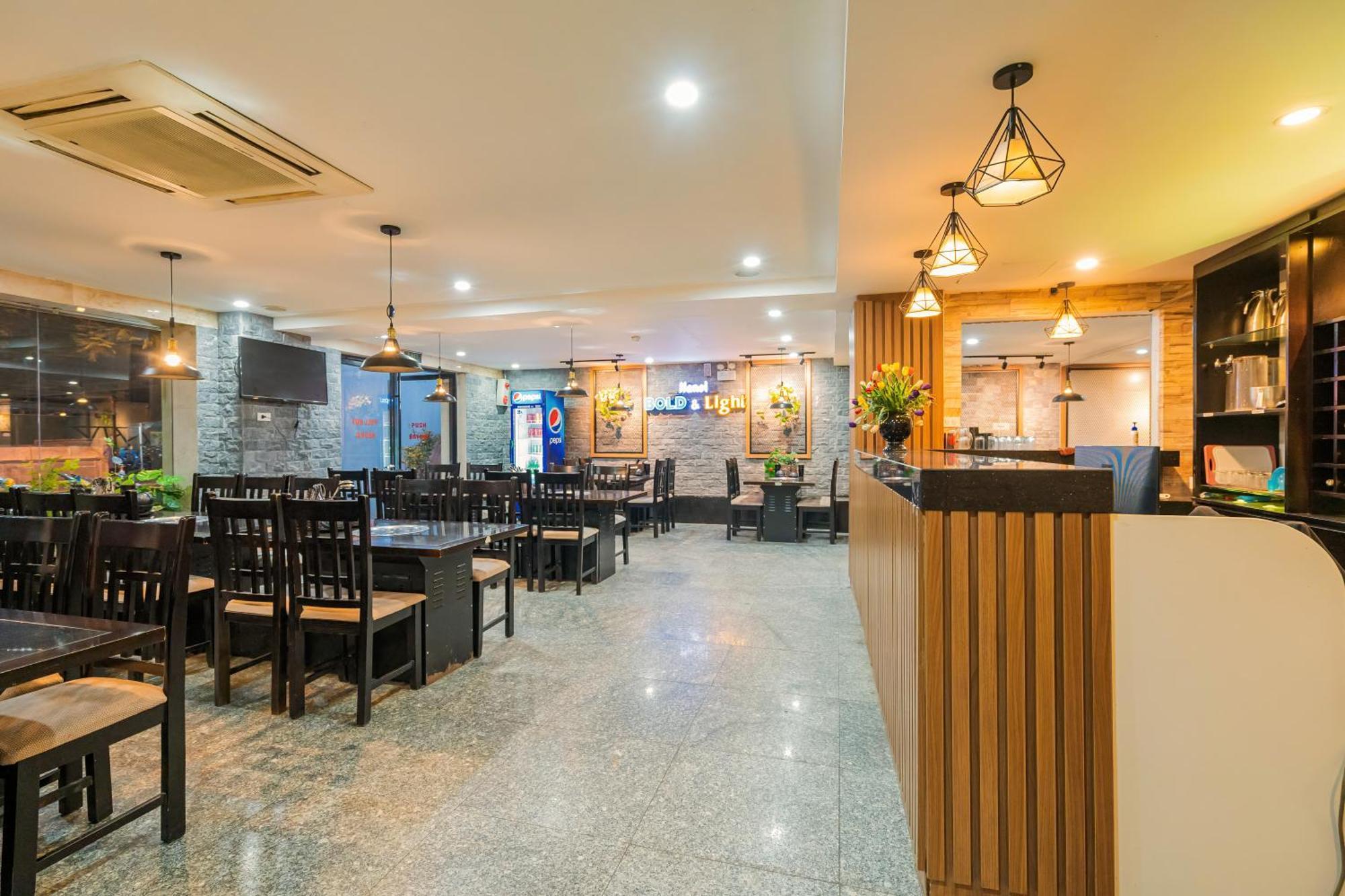 Sunrise Hotel