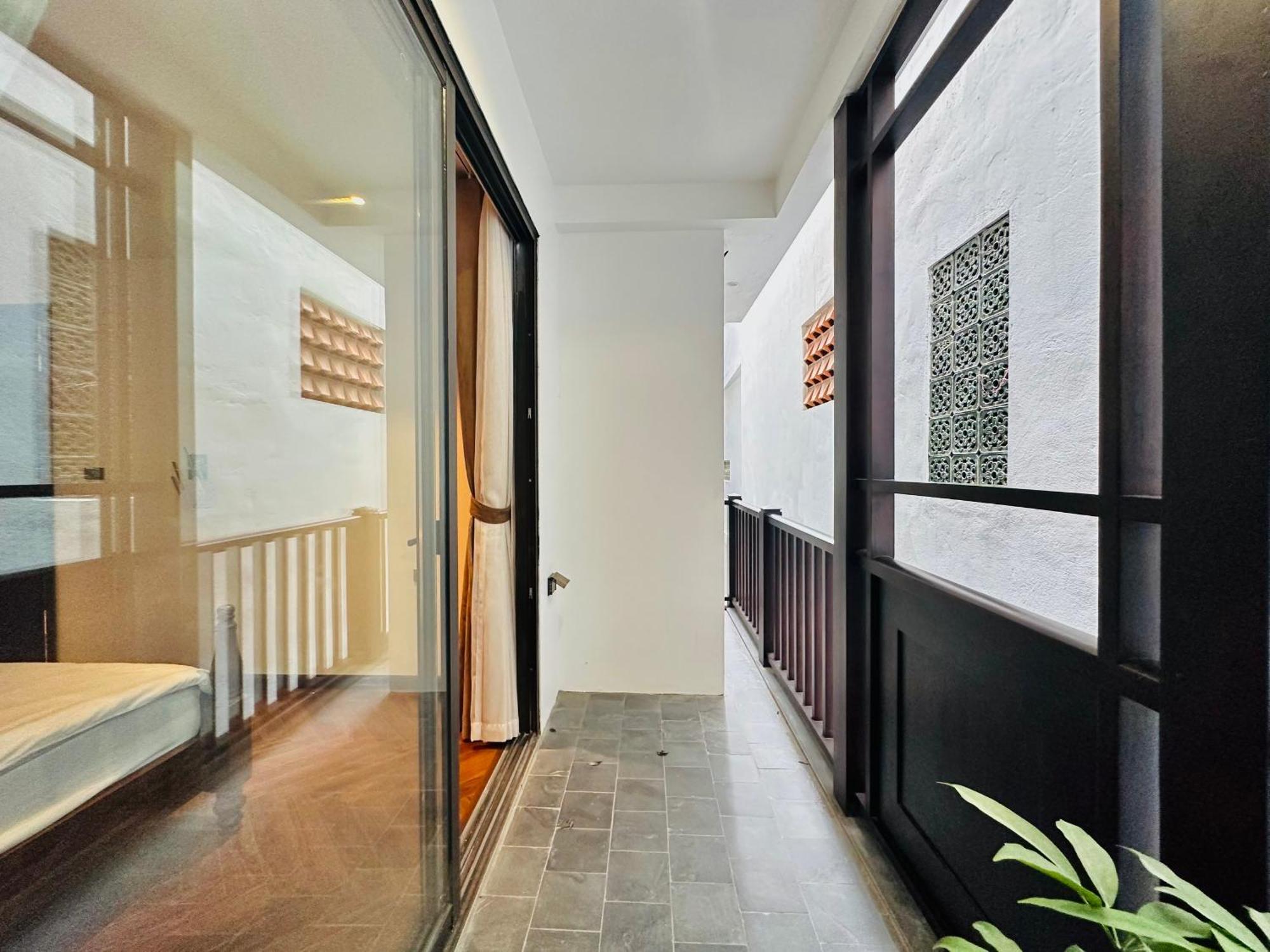 Lp Housing 32 26 To Ngoc * Hanoi