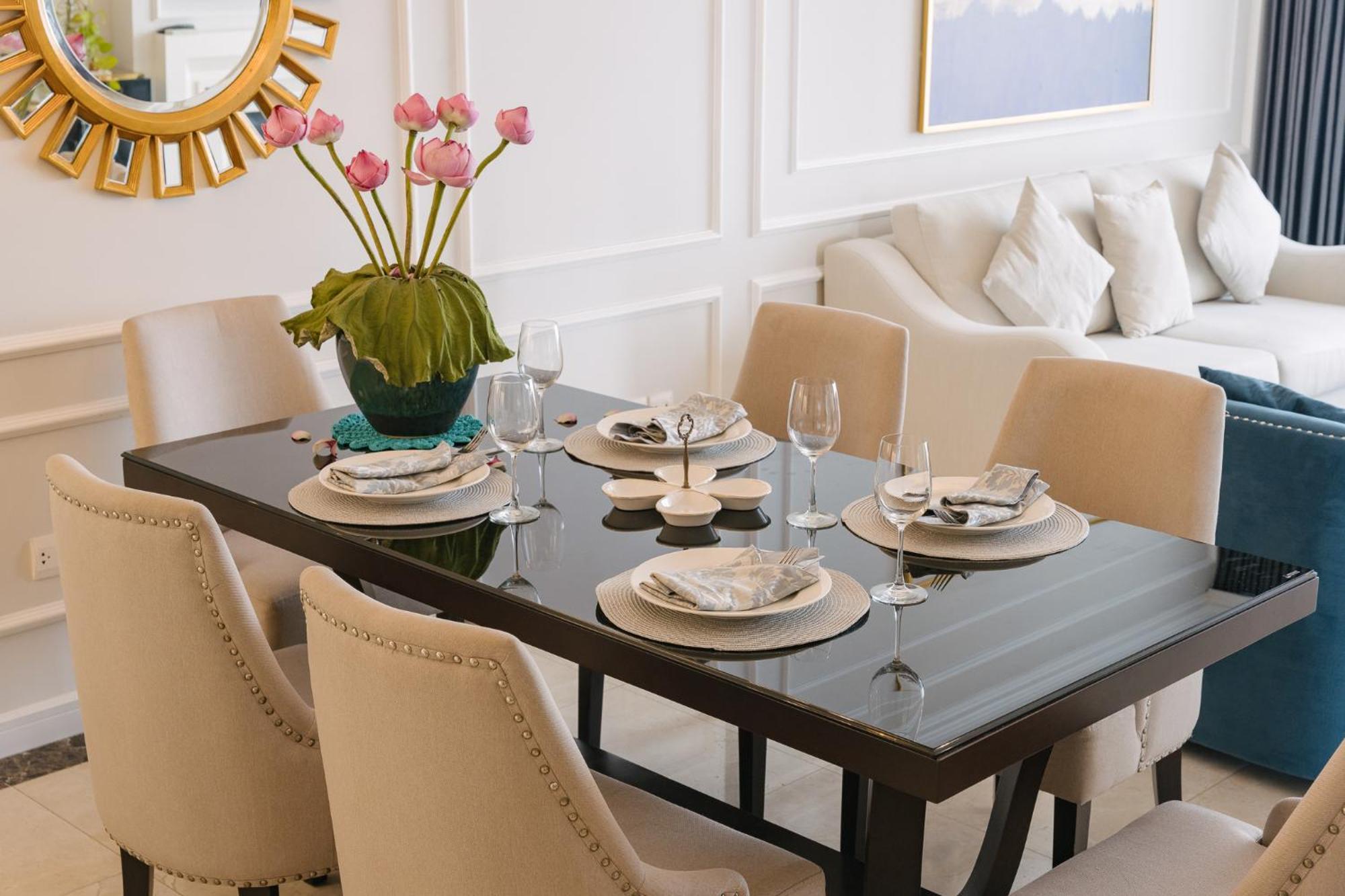D'leroi Soleil- Tay Ho- Near Westlake In Ha Noi Apartment *