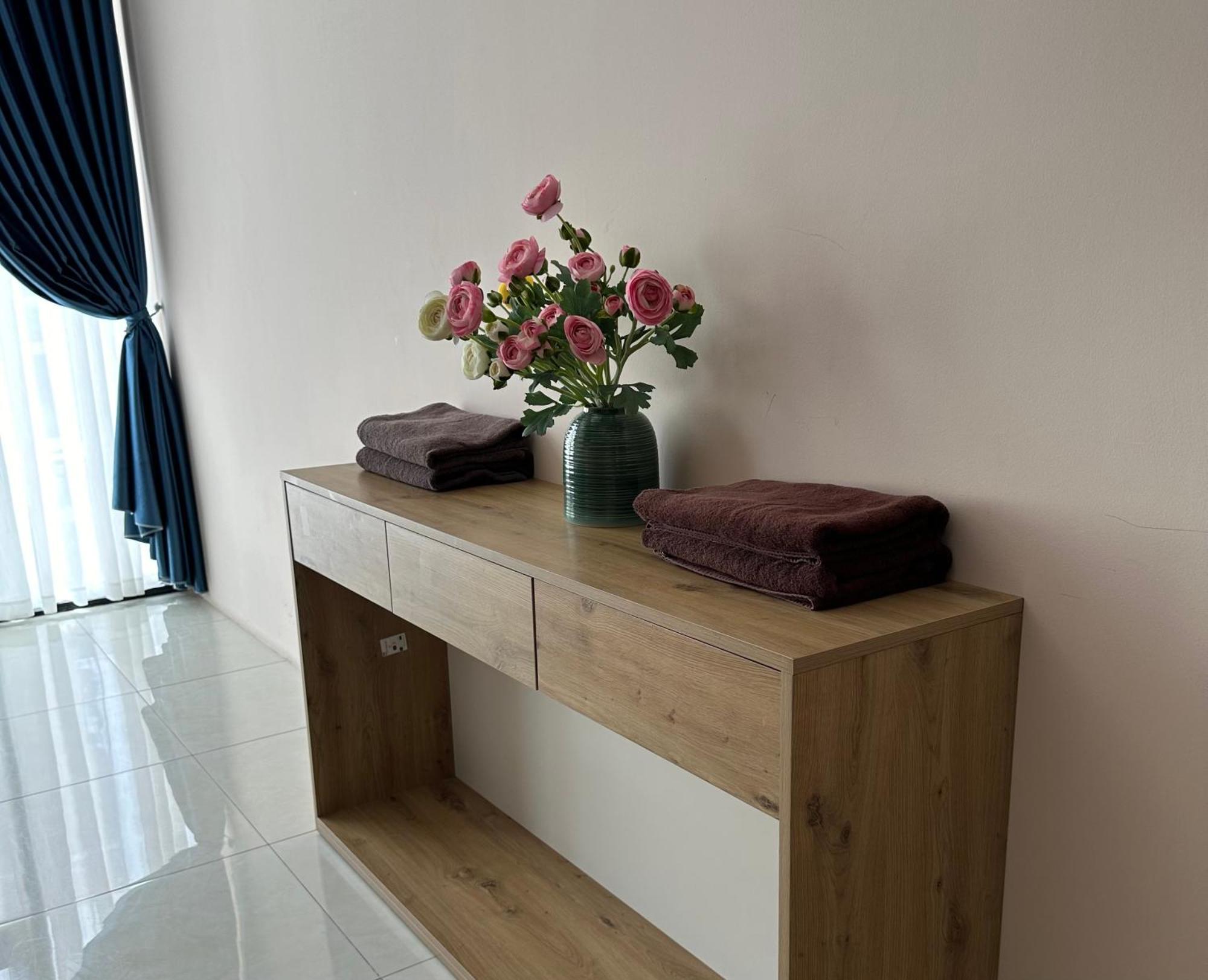 Add 17gia Ngu 4rd Floor View Elevator Available