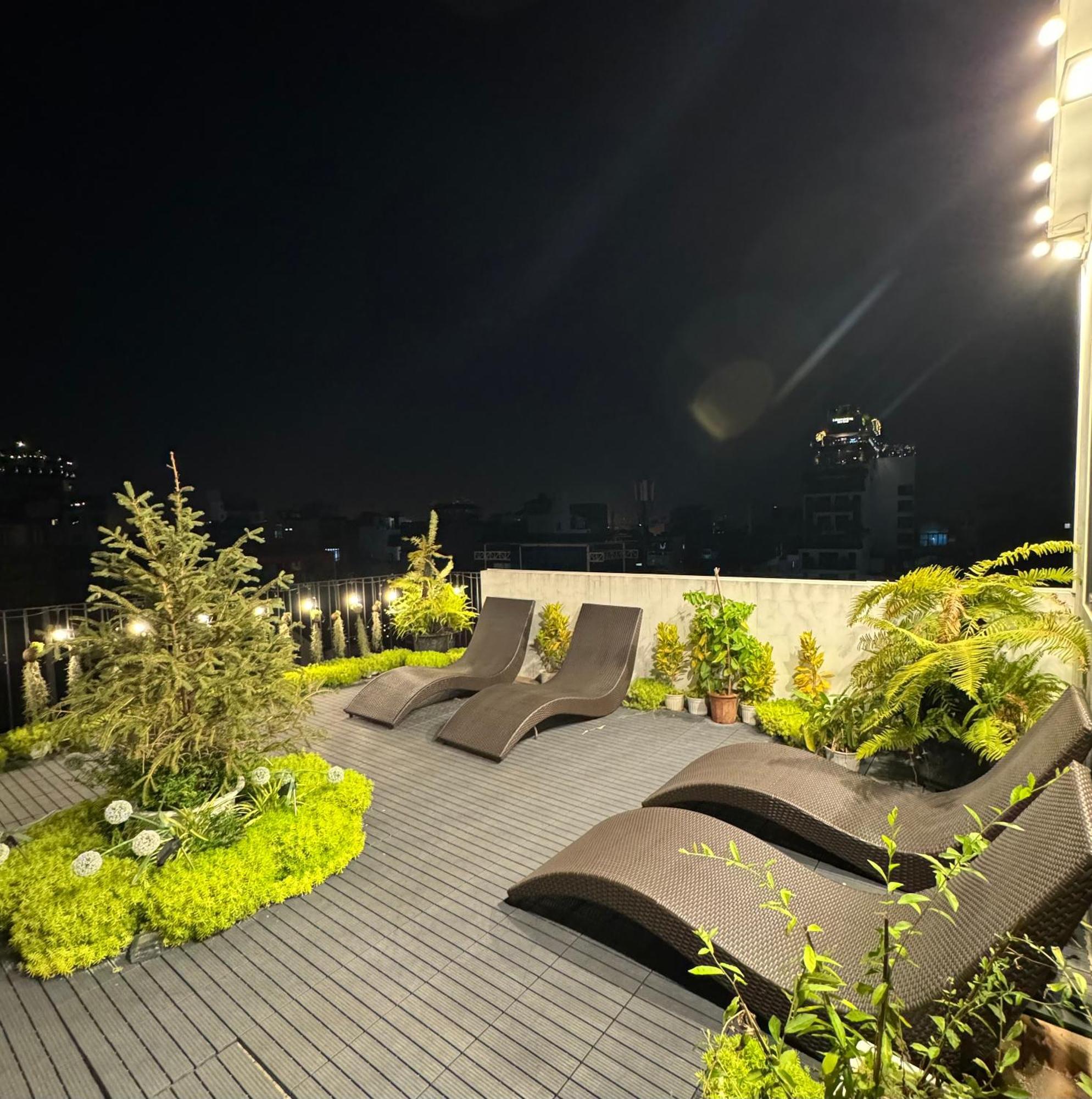 Guest house Add 17gia Ngu 4rd Floor View Elevator Available