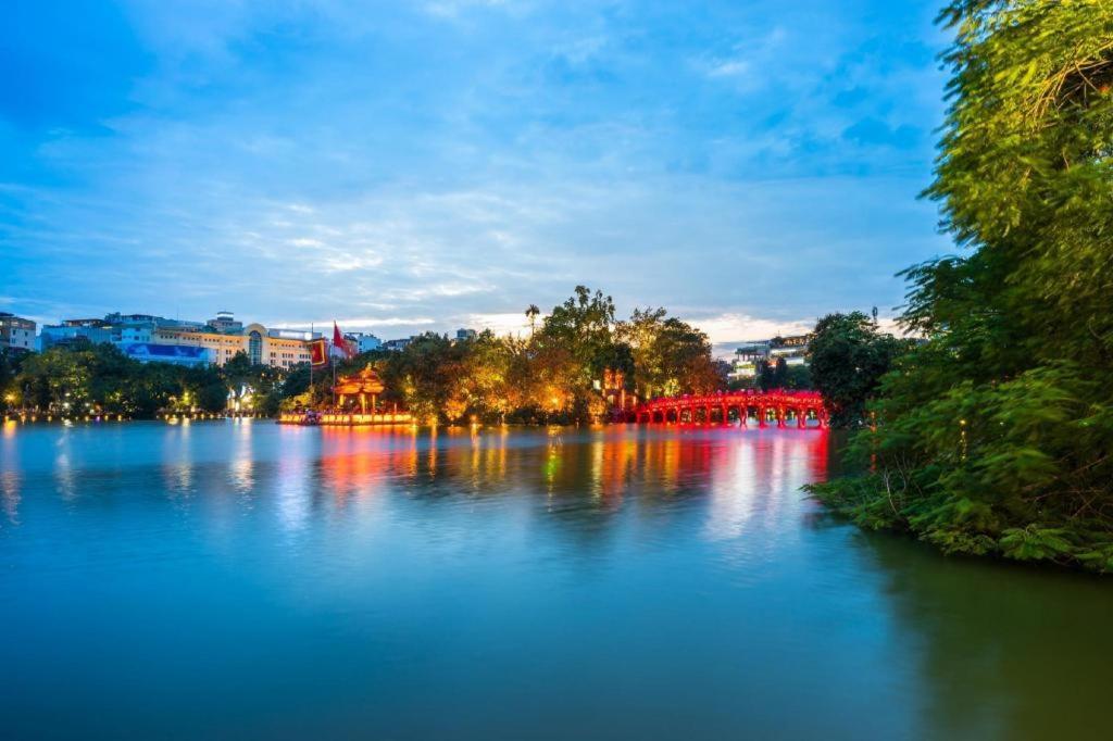Tu Linh Palace 3* Hanoi