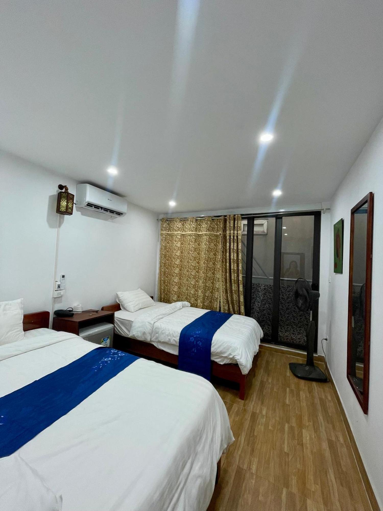 Agarwood Hostel *