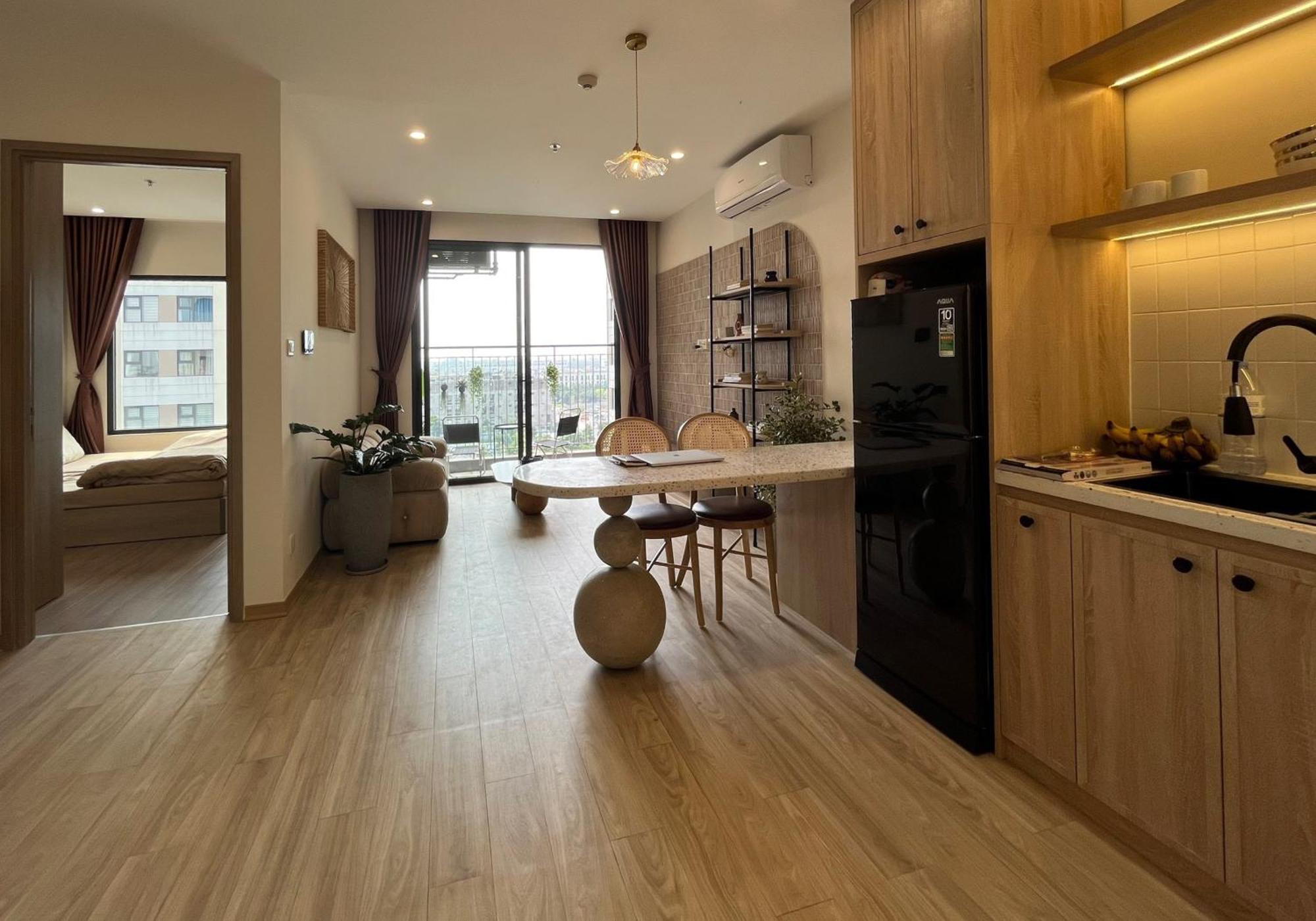 2br Vinhomes Swimming Pool & View * Hanoi