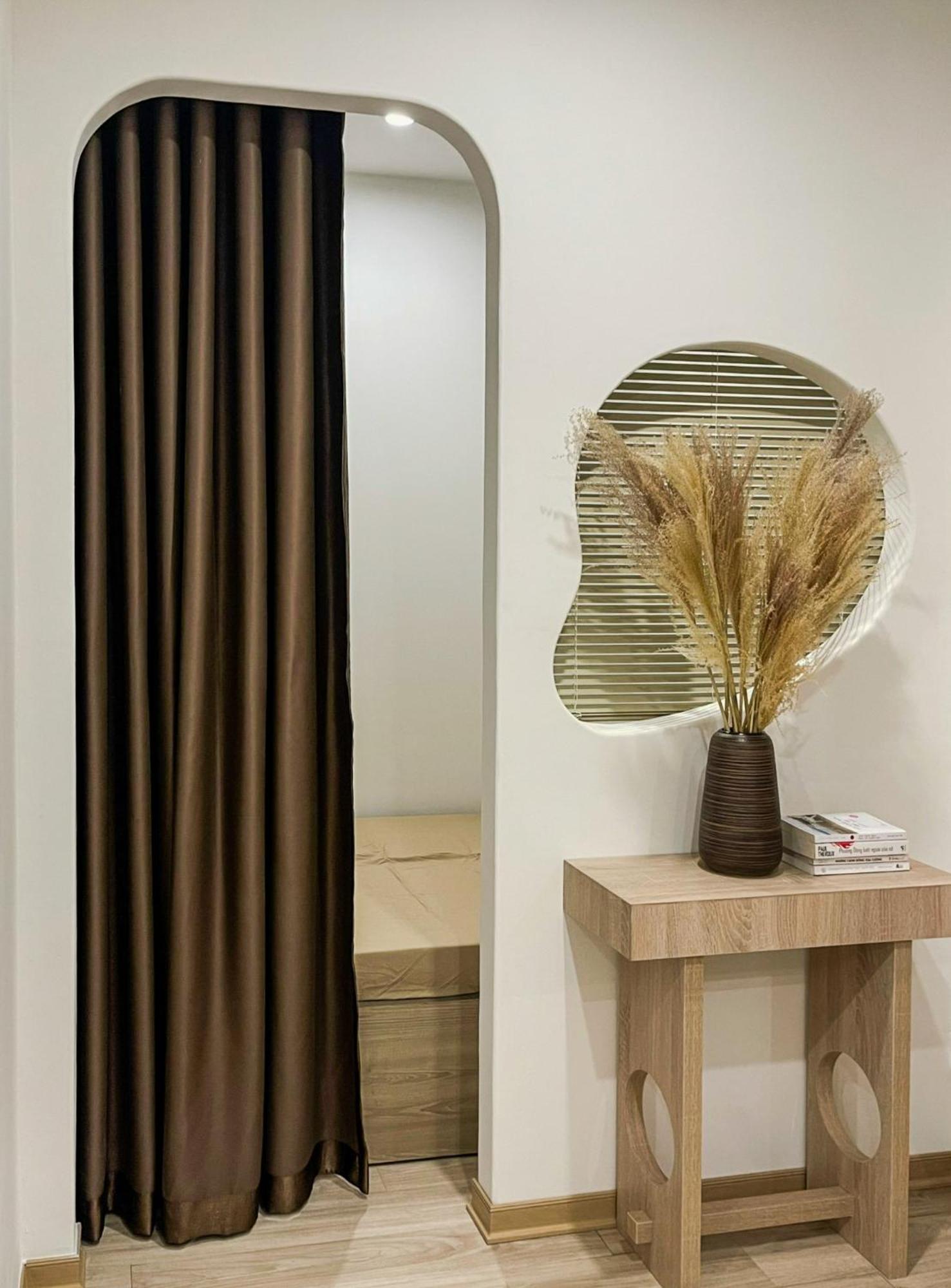 2br Vinhomes Swimming Pool & View Hanoi