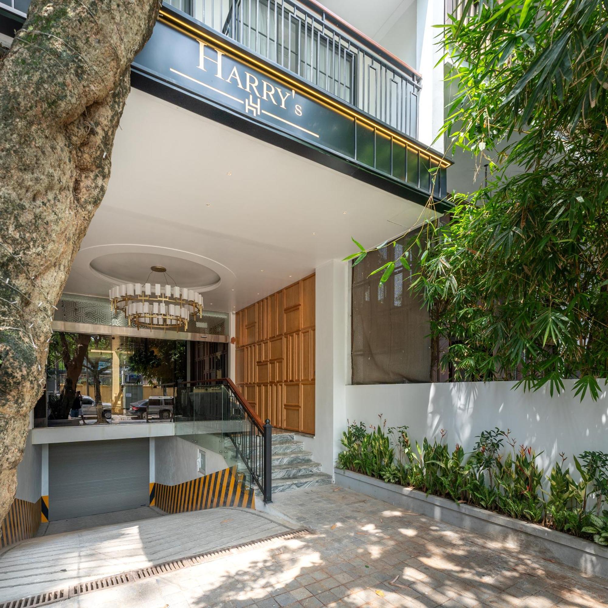Harry's - The Zenith Apartment