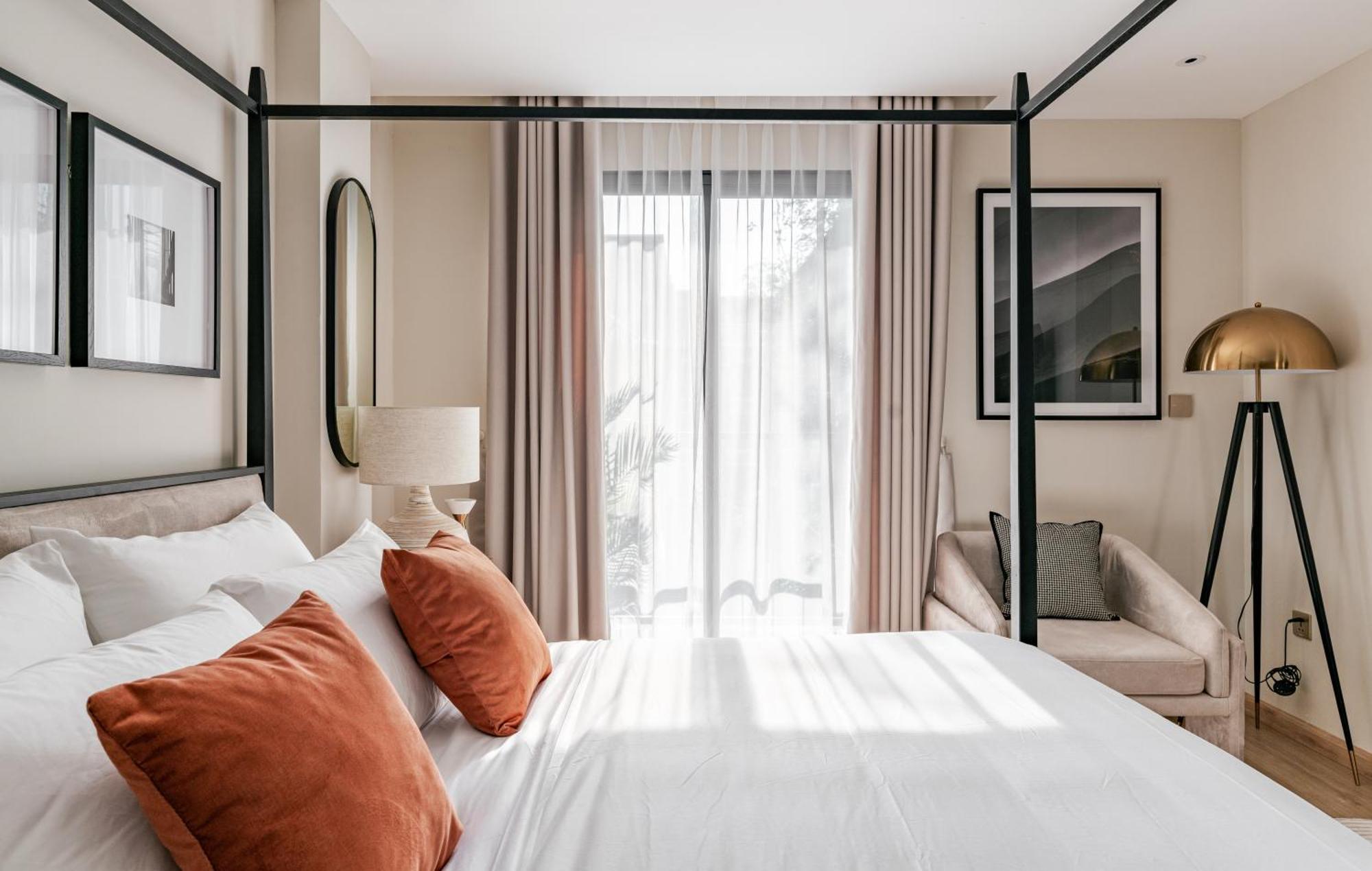Harry's - The Zenith Apartment Hanoi