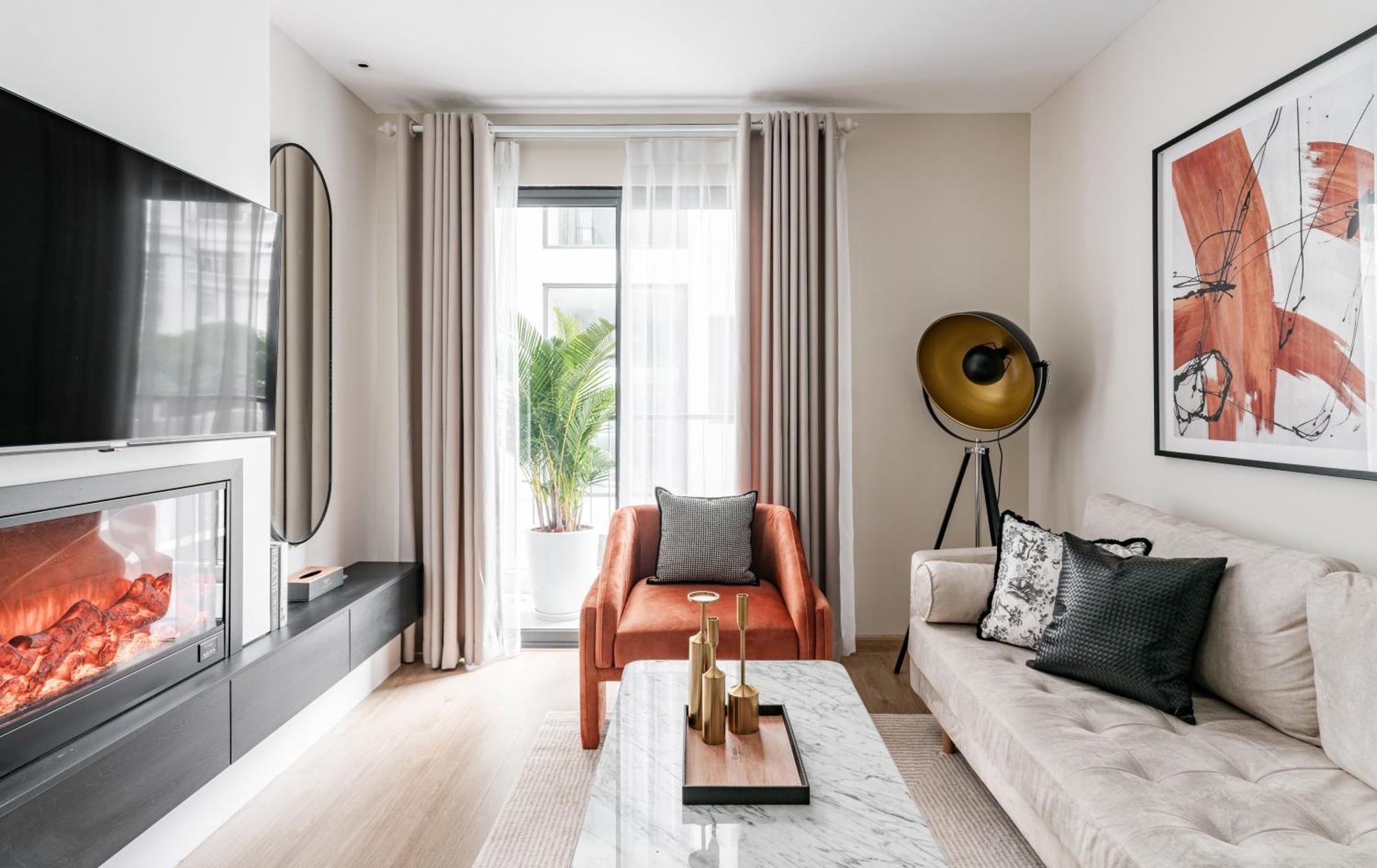 Harry's - The Zenith Apartment