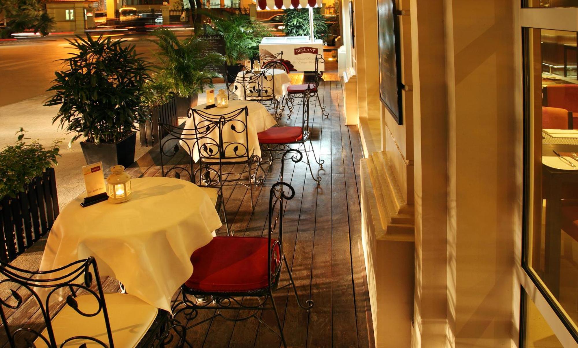Mercure La Gare Hotel 4*